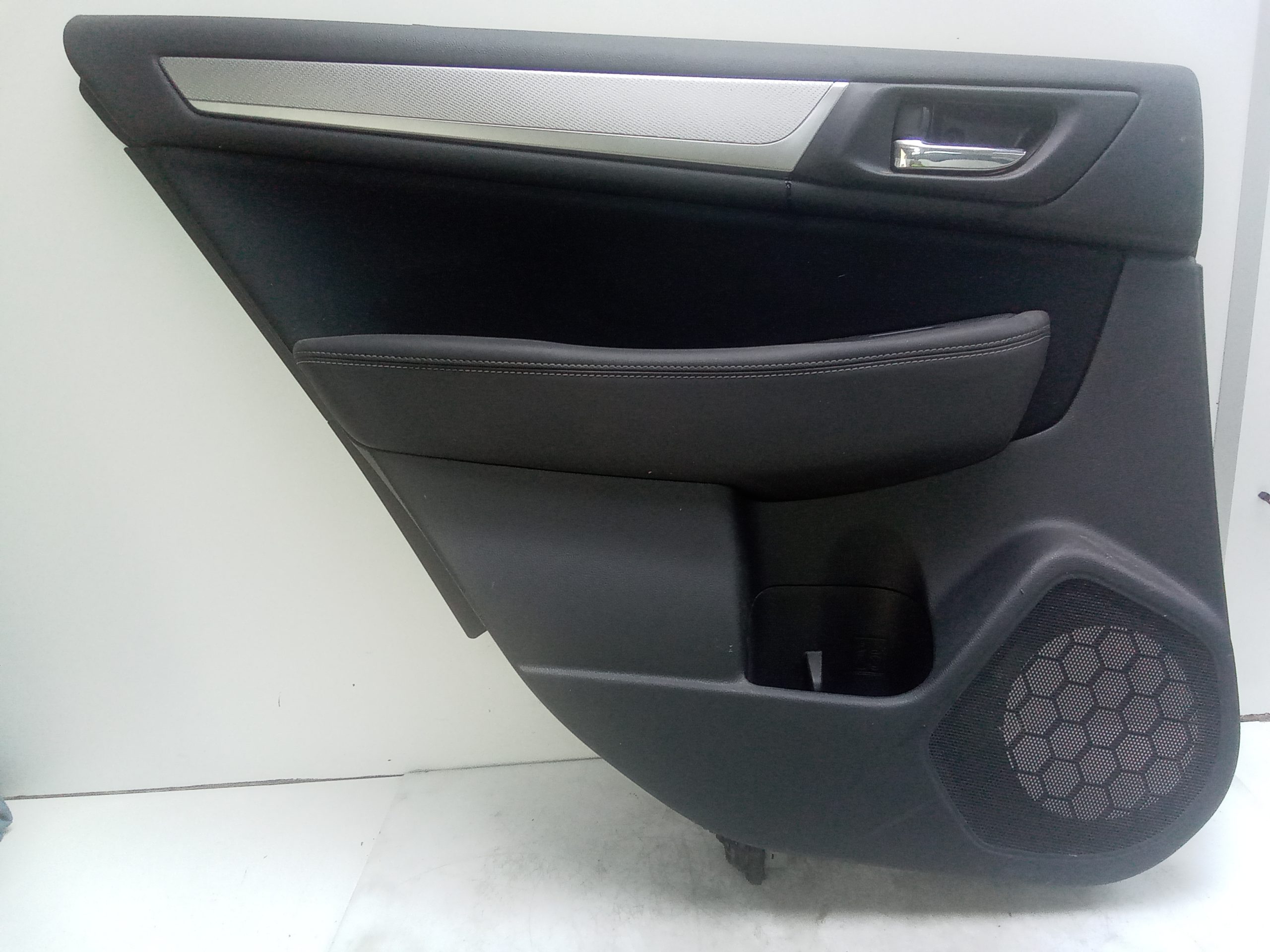 Guarnecido puerta trasera izquierda subaru outback (b15)(01.2015->)