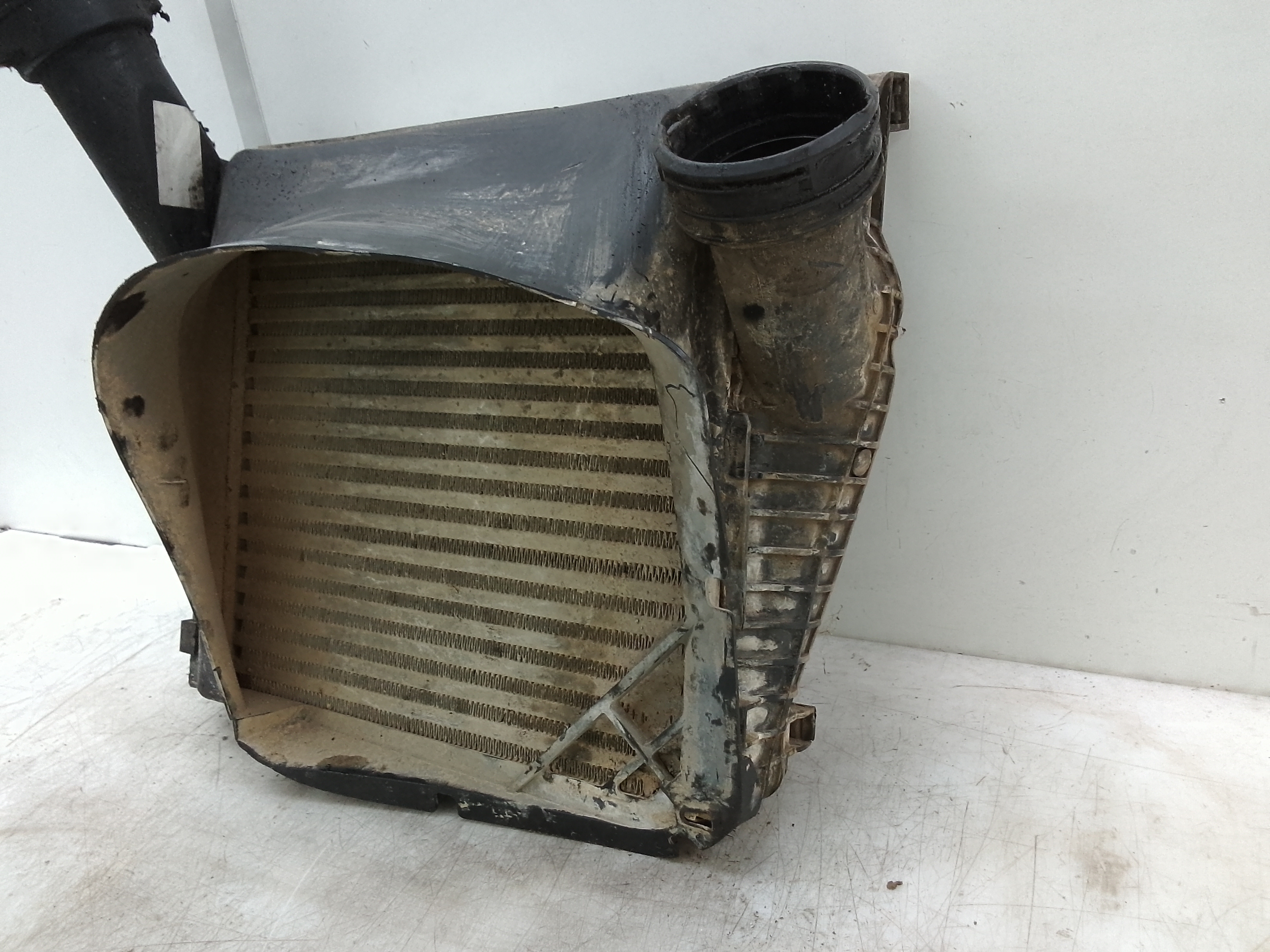 Intercooler volkswagen touareg (7la)(2002->)