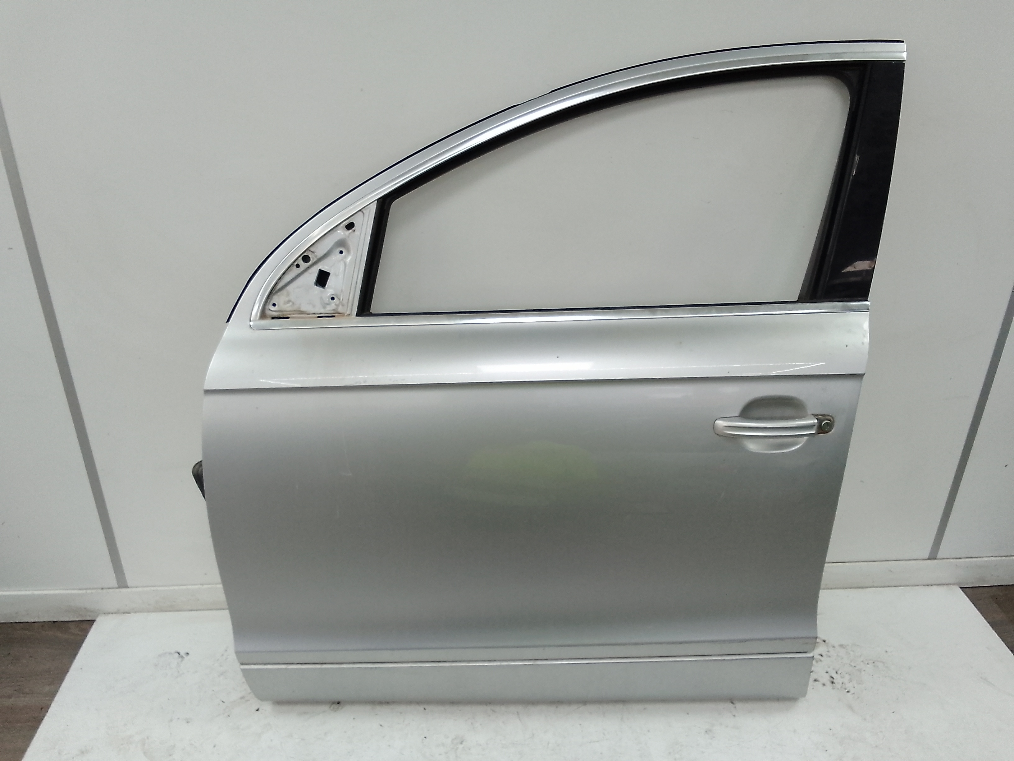 Puerta delantera izquierda audi q7 (4l)(07.2006->)