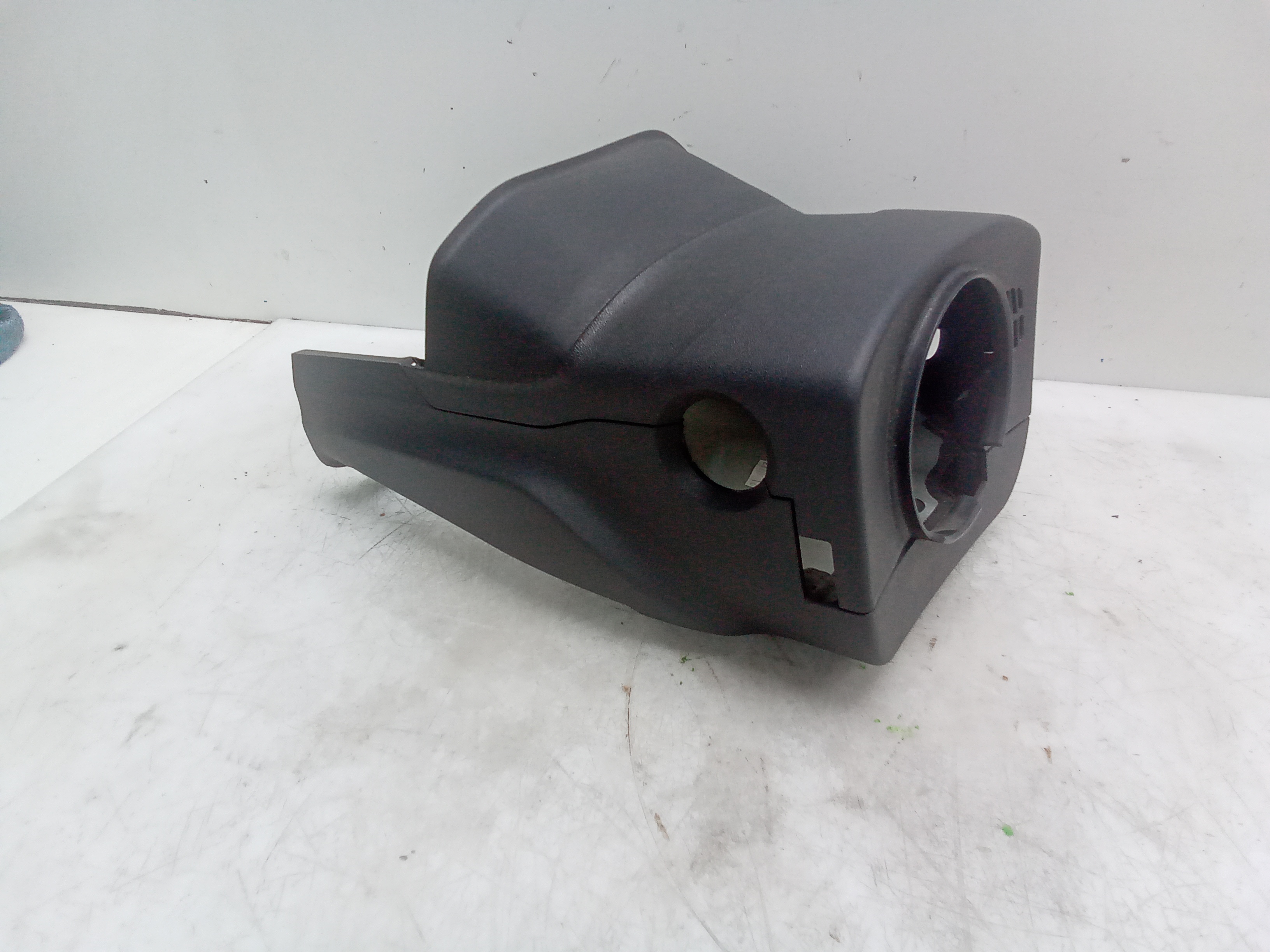 Carcasa columna direccion peugeot 208 (01.2012->)