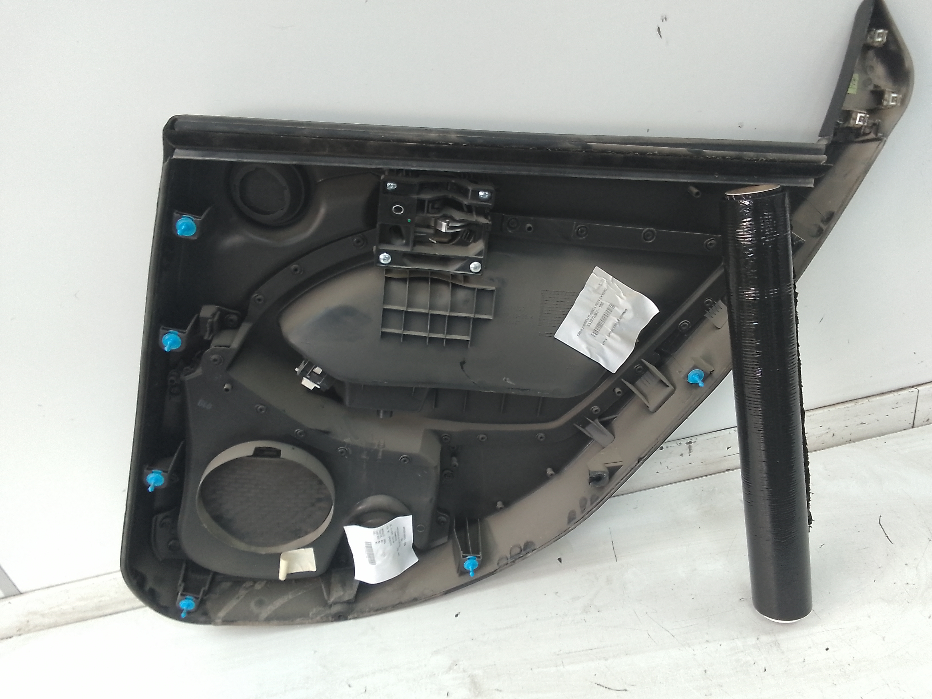 Guarnecido puerta trasera izquierda fiat 500x (334)(2014->)