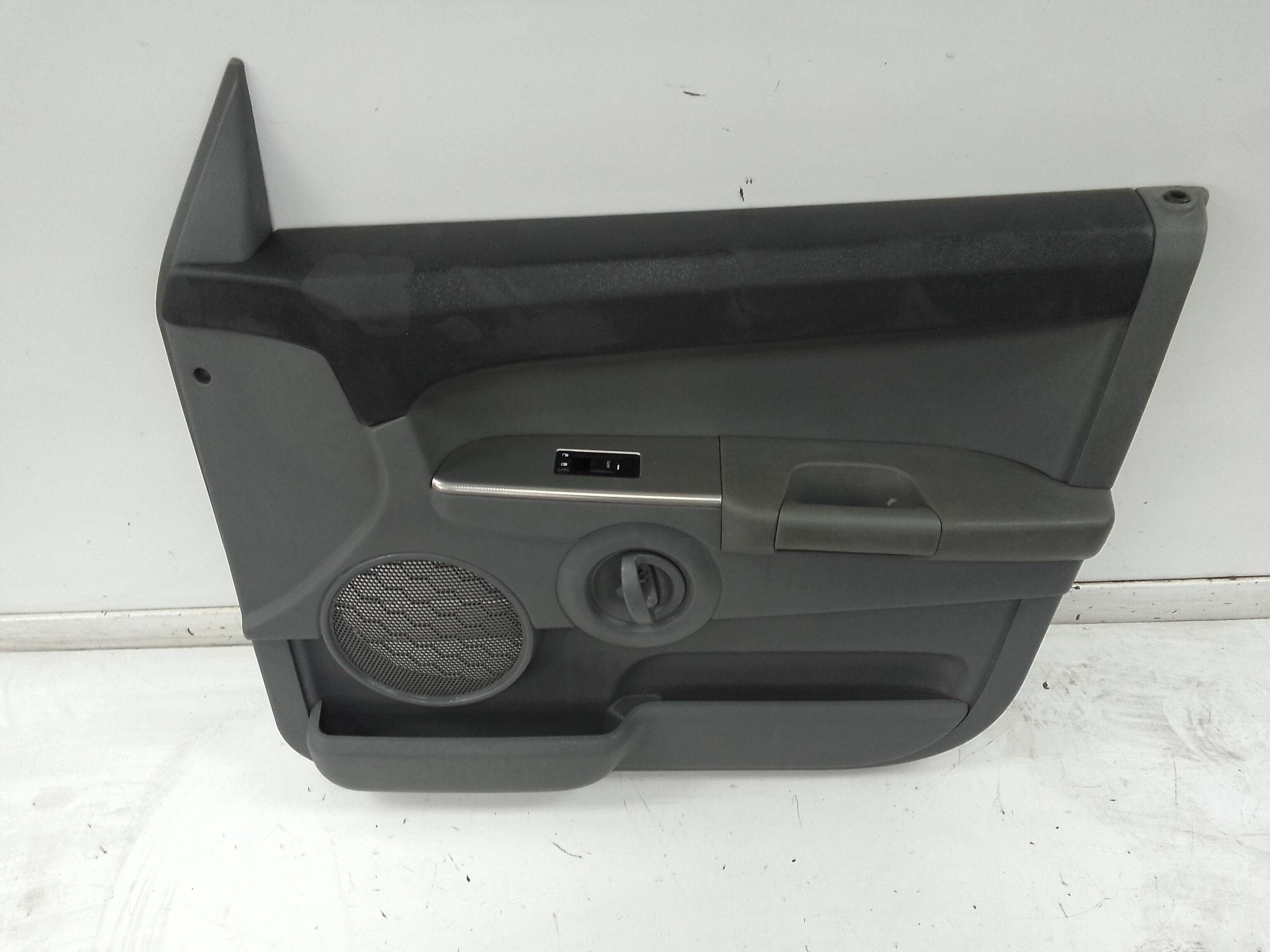 Guarnecido puerta delantera derecha jeep commander (xh/xk)(2006->)