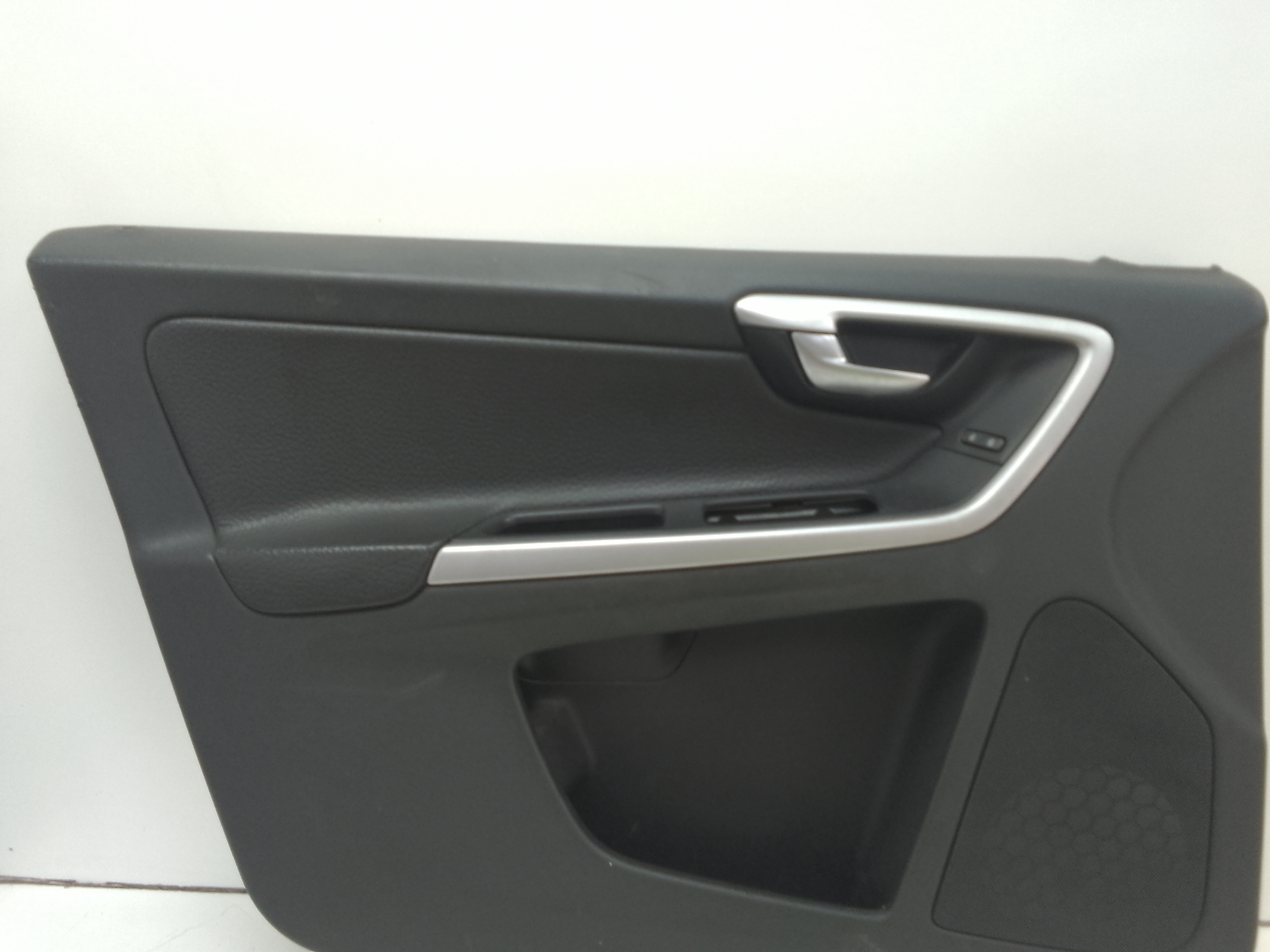 Guarnecido puerta delantera izquierda volvo xc60 (2008->)