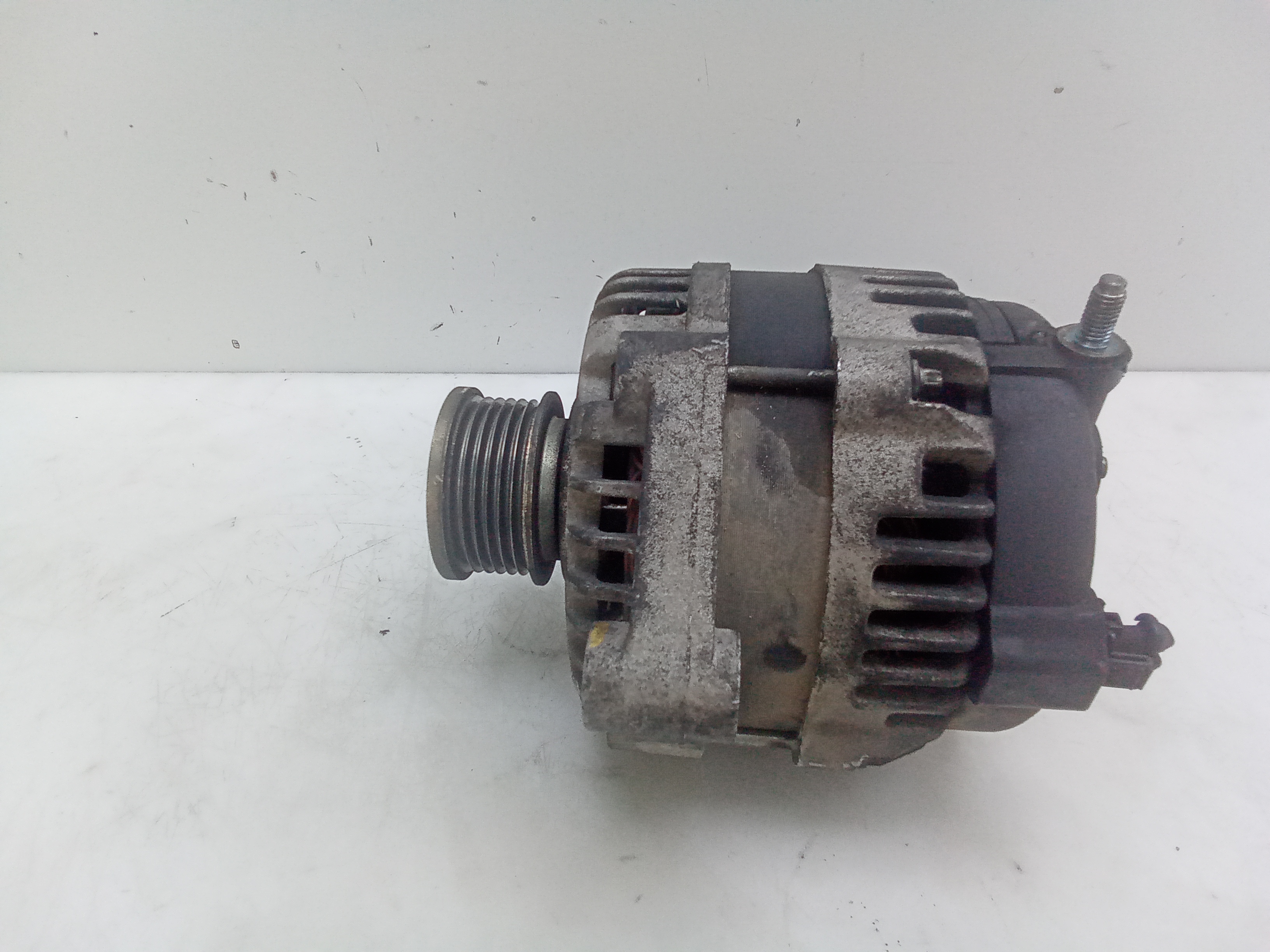 Alternador opel antara (2006->)