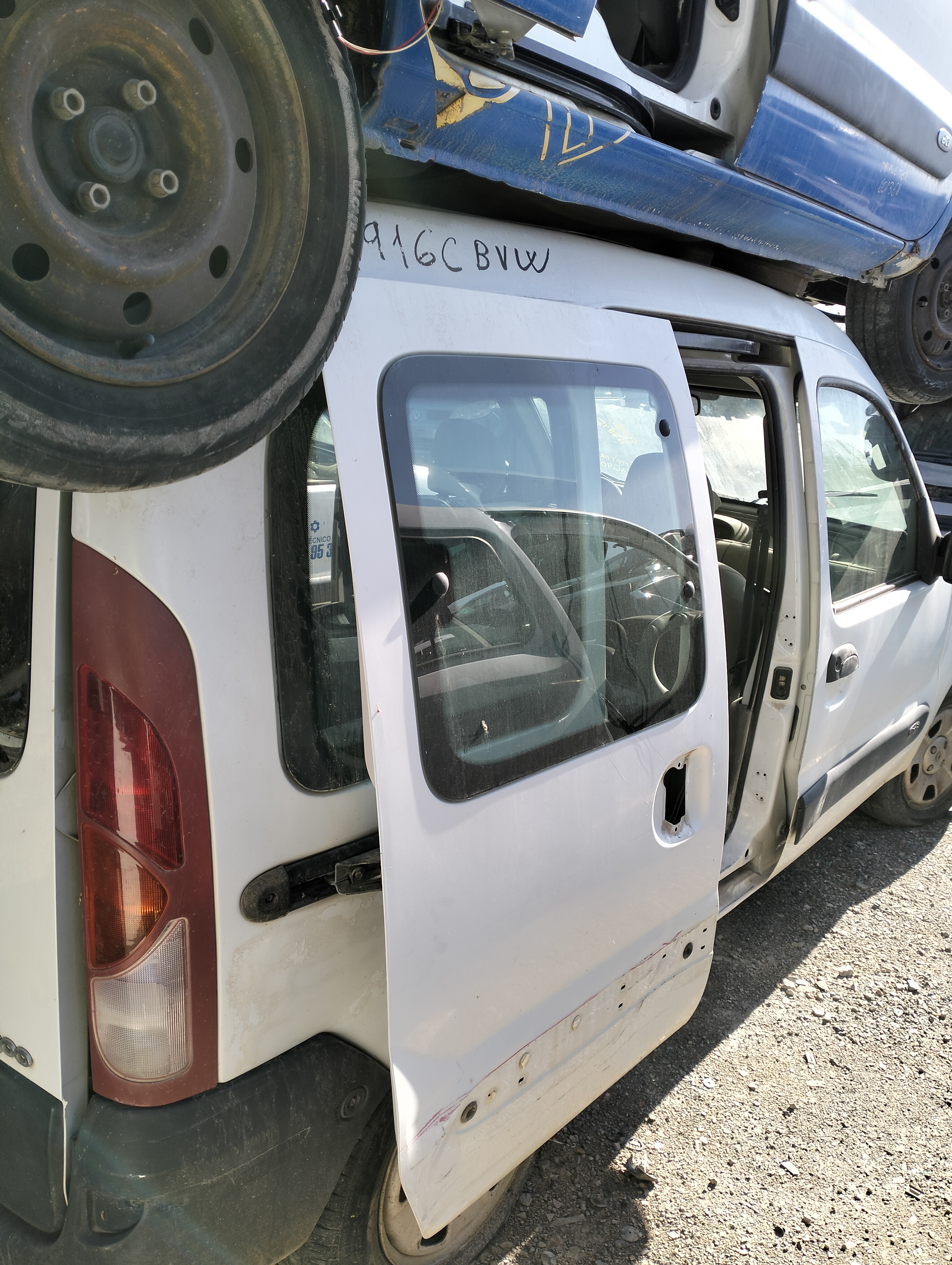 Luna puerta lateral corredera derecha renault kangoo 4x4 (2001->)