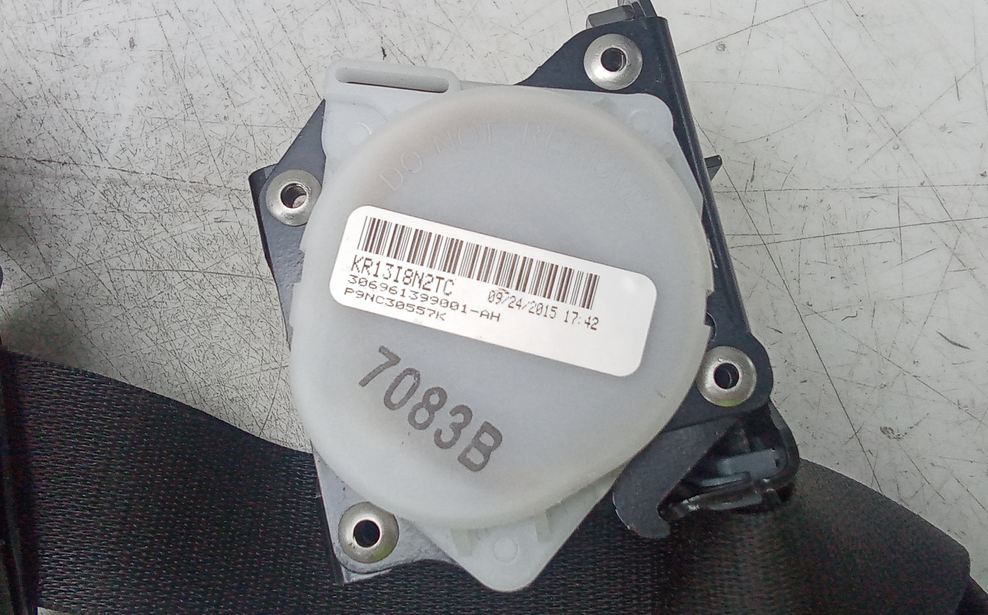 Cinturon seguridad delantero derecho bmw serie x3 (f25)(2010->)