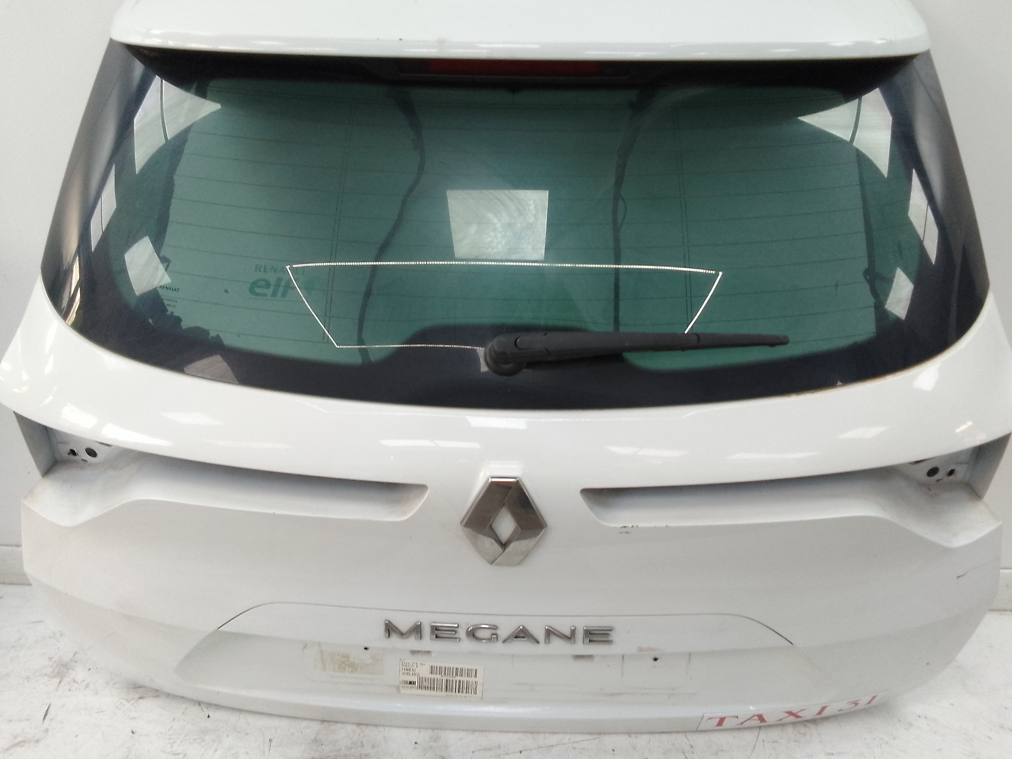 Porton trasero renault megane iv sport tourer (06.2016->)