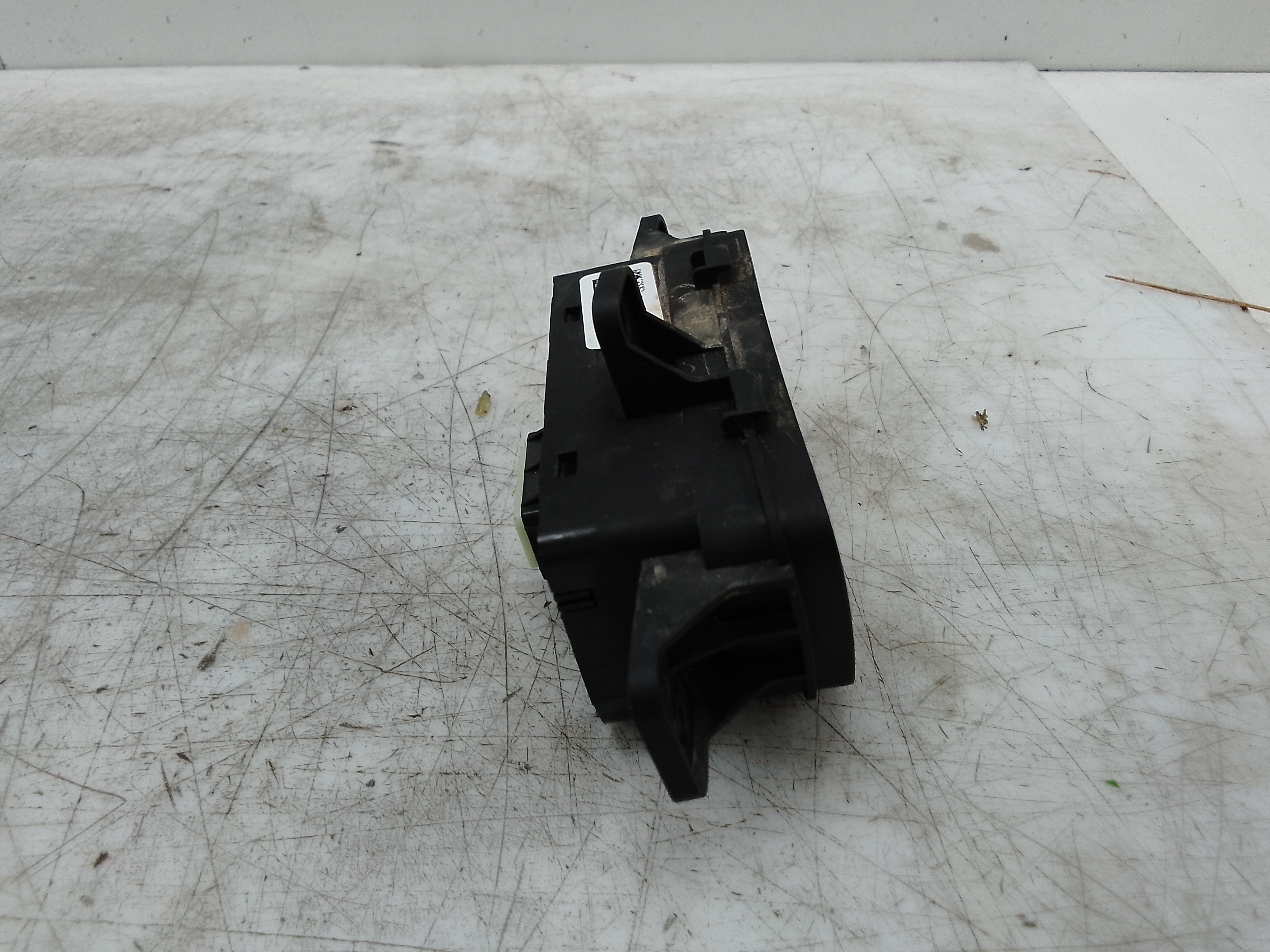 Interruptor regulacion faros hyundai tucson (nx)(12.2020->)