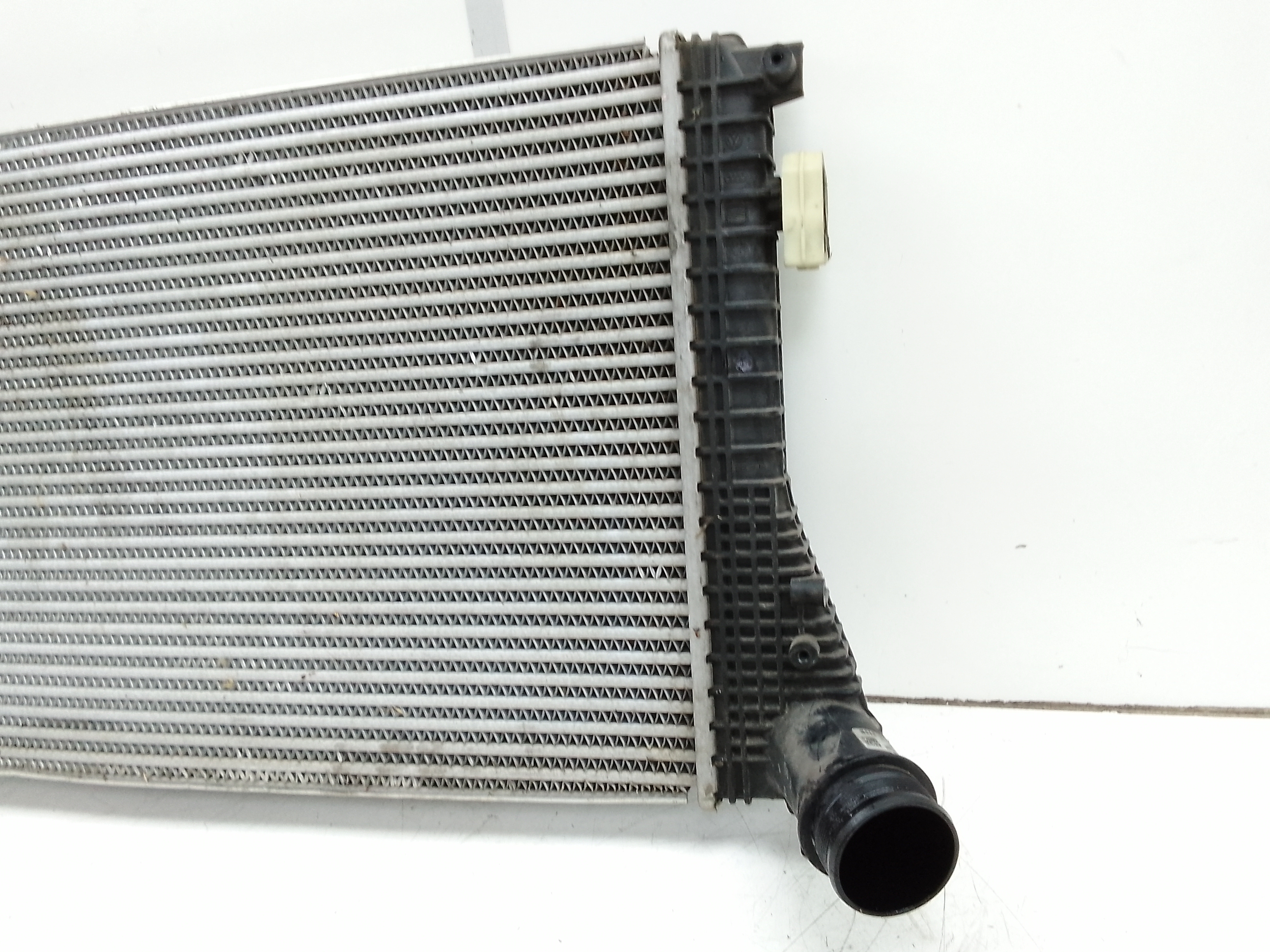 Intercooler volkswagen tiguan (5n2)(02.2011->)