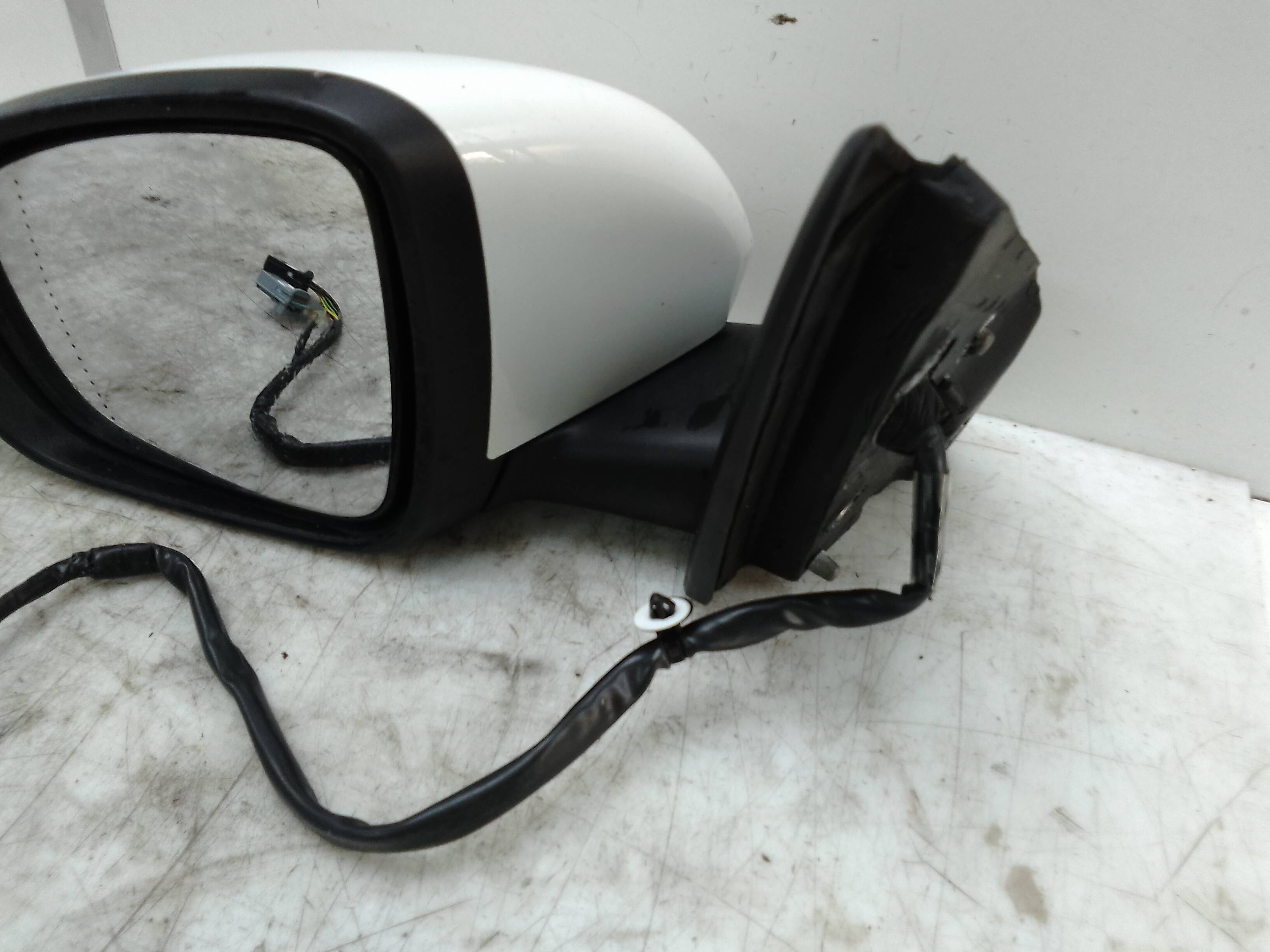 Retrovisor izquierdo electrico renault megane iv berlina 5p (12.2015->)