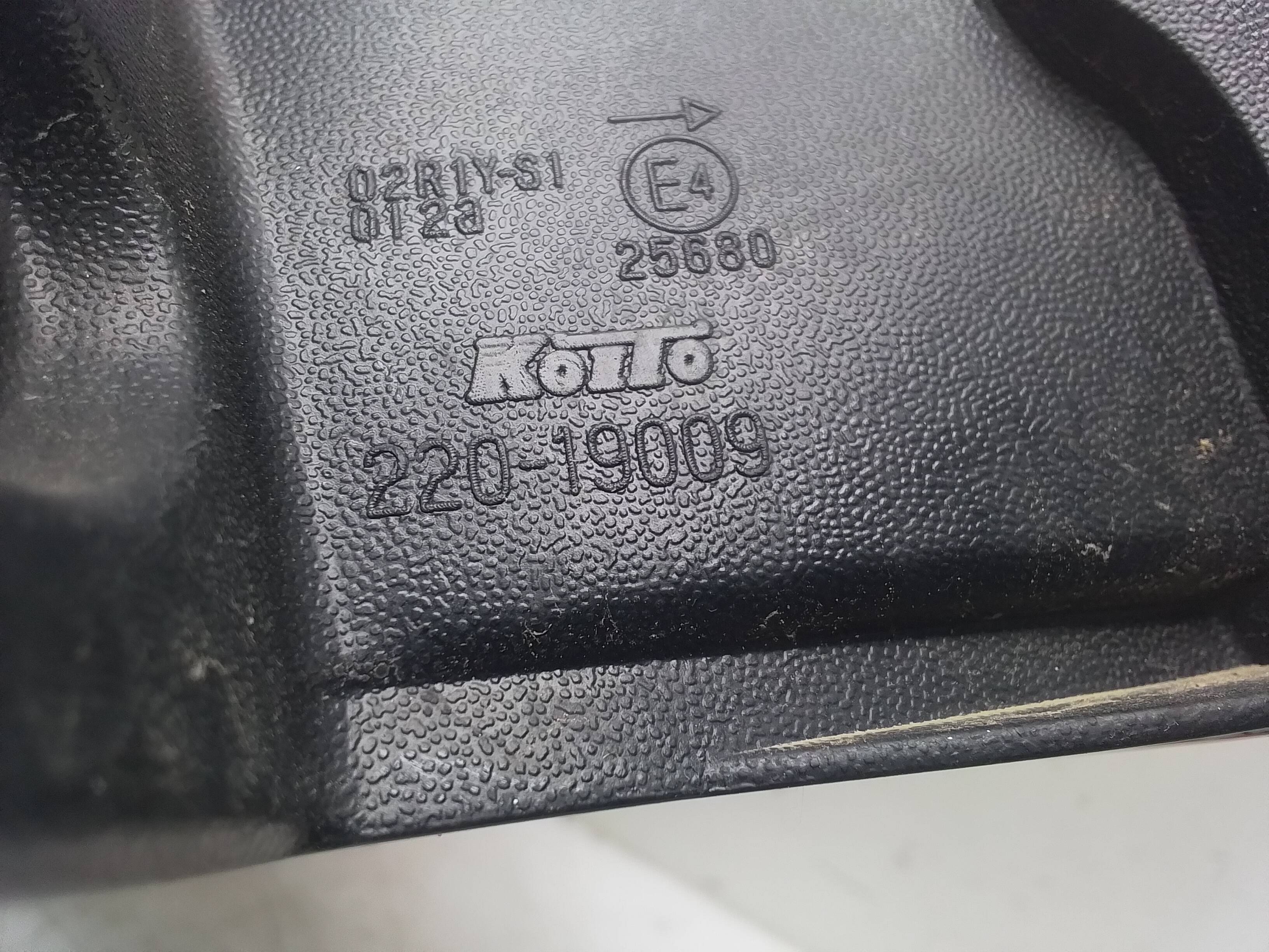 Piloto trasero derecho nissan qashqai ii (j11e)(2013->)