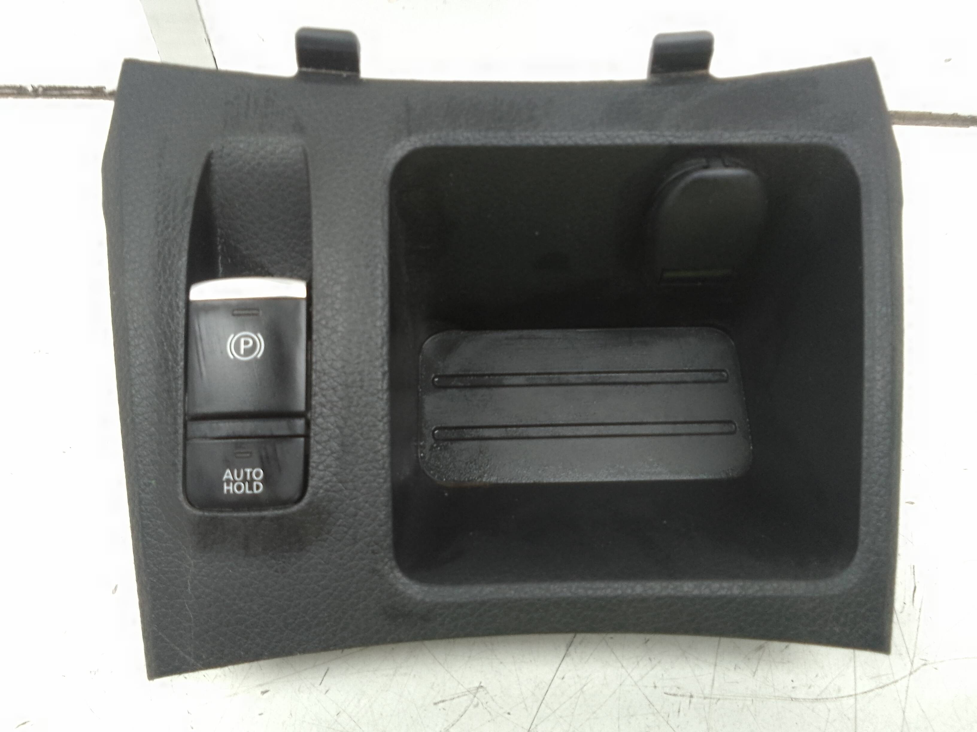 Mando freno mano electrico nissan qashqai ii (j11e)(2013->)