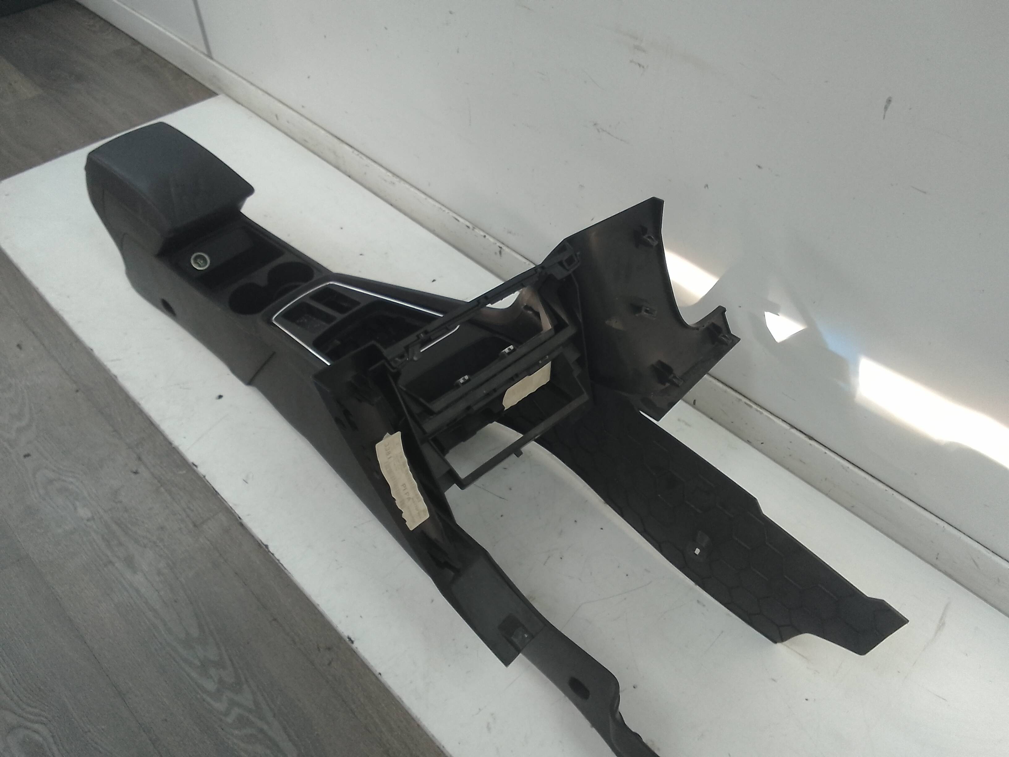 Consola central seat leon (5f1)(09.2012->)