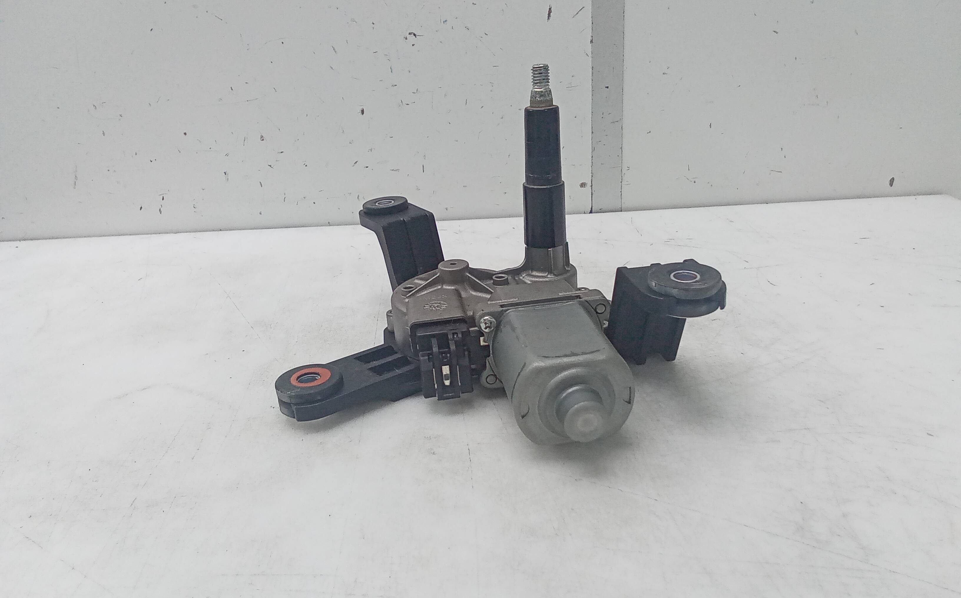 Motor limpia trasero opel astra k berlina 5p (09.2015->)