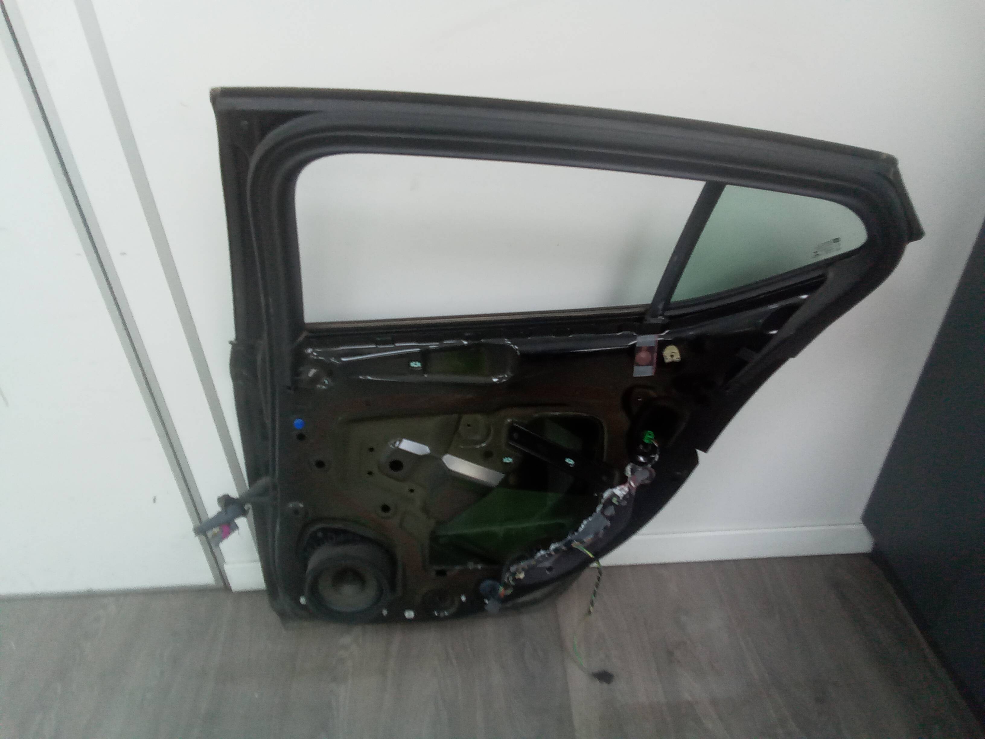 Puerta trasera derecha opel astra k berlina 5p (09.2015->)