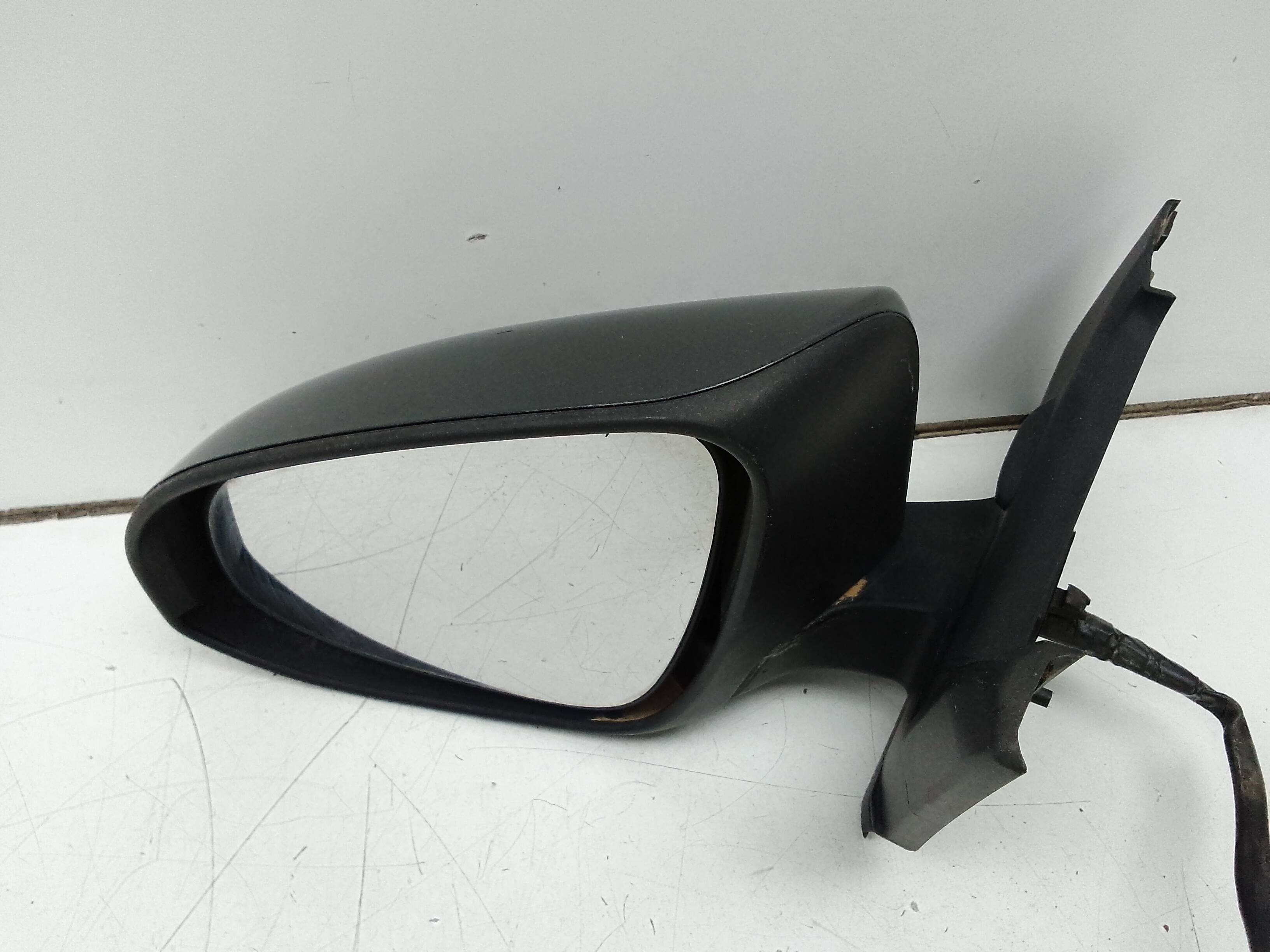 Retrovisor izquierdo toyota yaris (p13)(2014->)