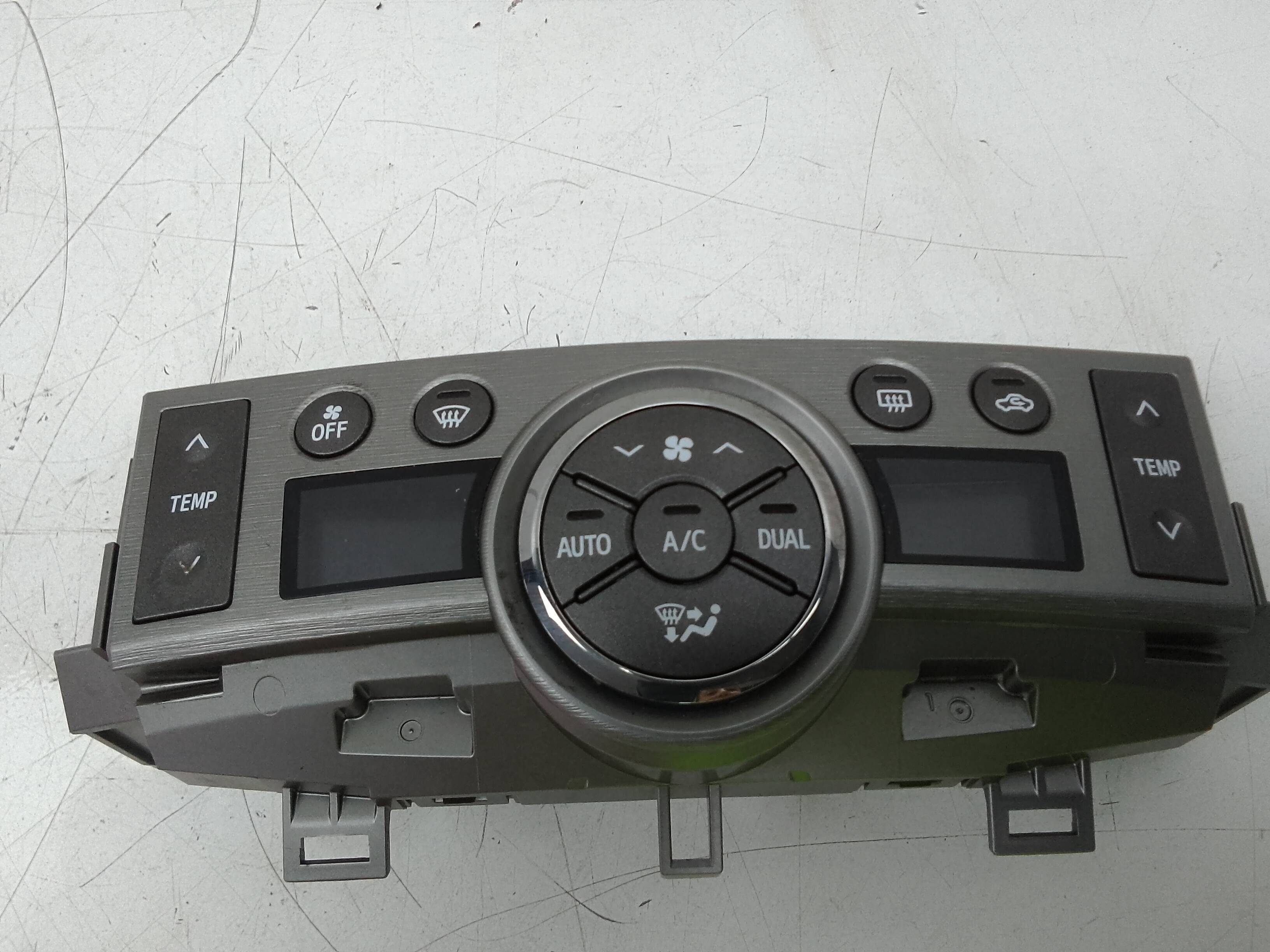 Mando aire acondicionado toyota verso (aur2/zgr2)(2009->)