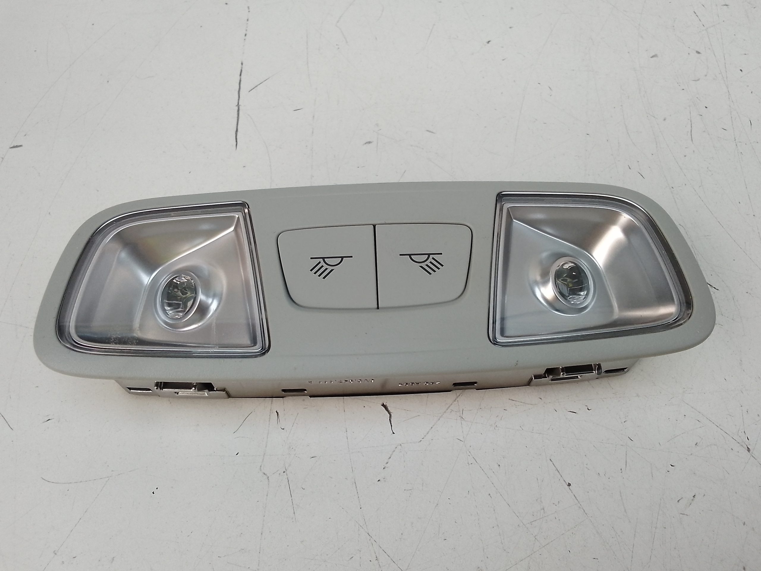 Luz central interior audi q3 (f3b)(11.2018->)