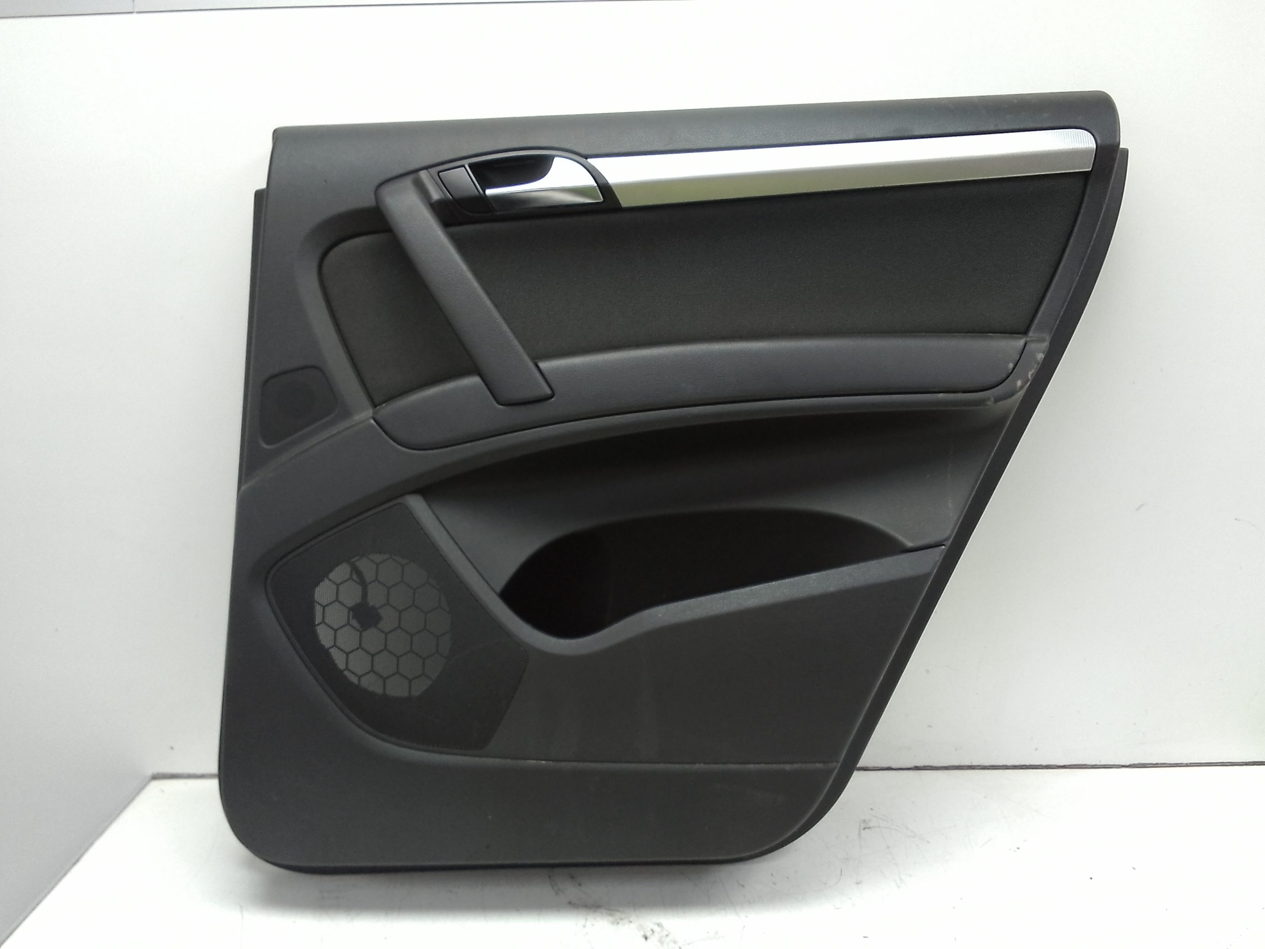 Guarnecido puerta trasera derecha audi q7 (4l)(07.2006->)