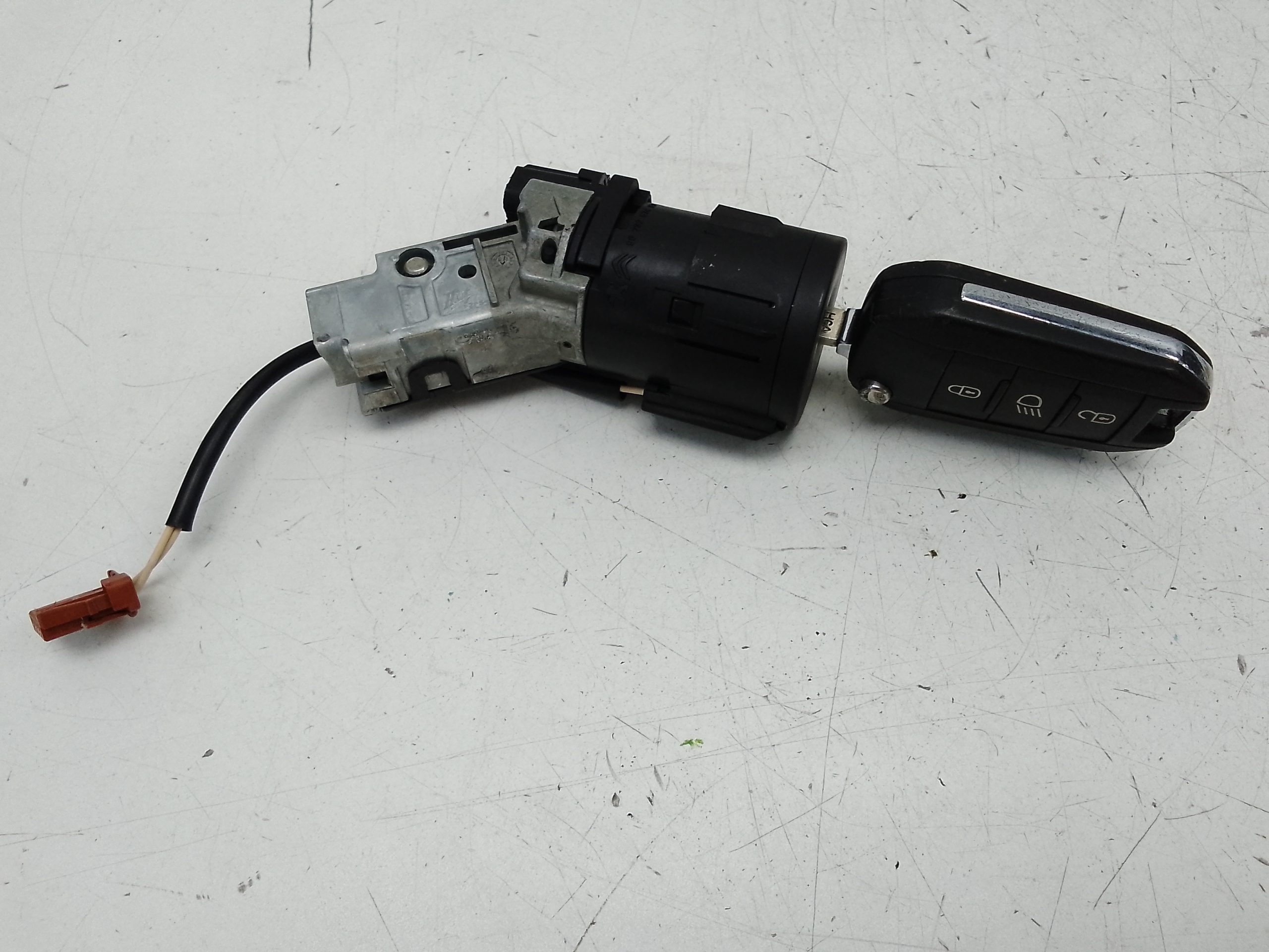 Interruptor encendido llave peugeot 208 (01.2012->)