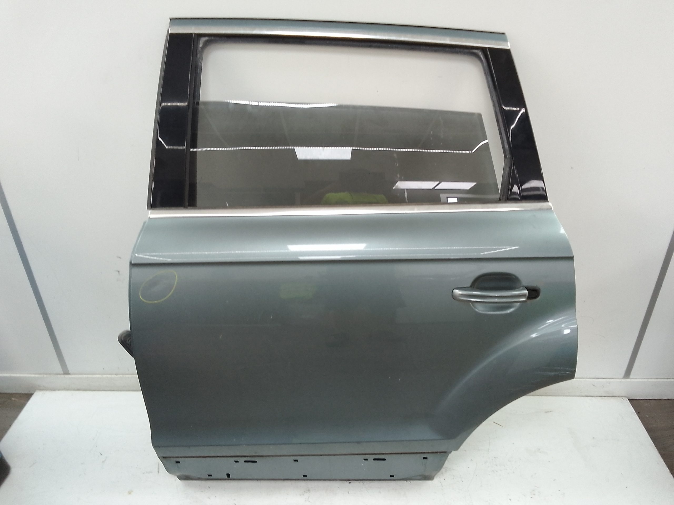 Puerta trasera izquierda audi q7 (4l)(07.2006->)