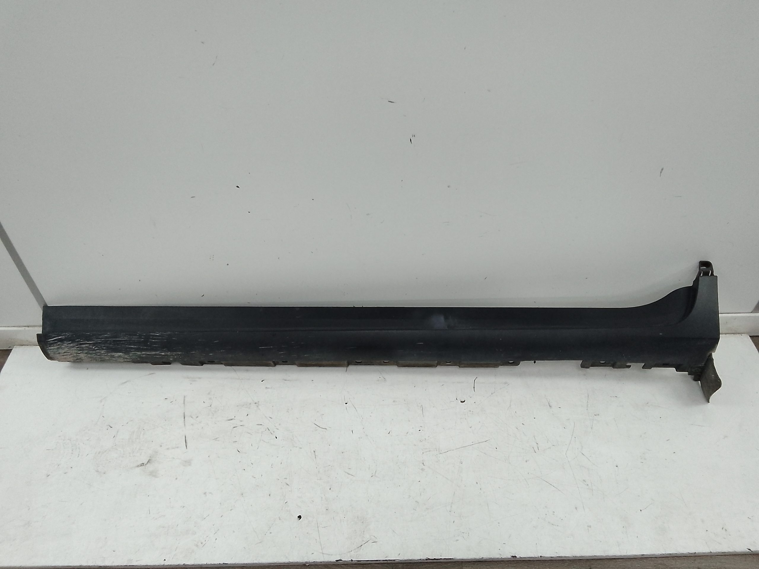 Spoiler talonera izquierda bmw serie x3 (f25)(2010->)