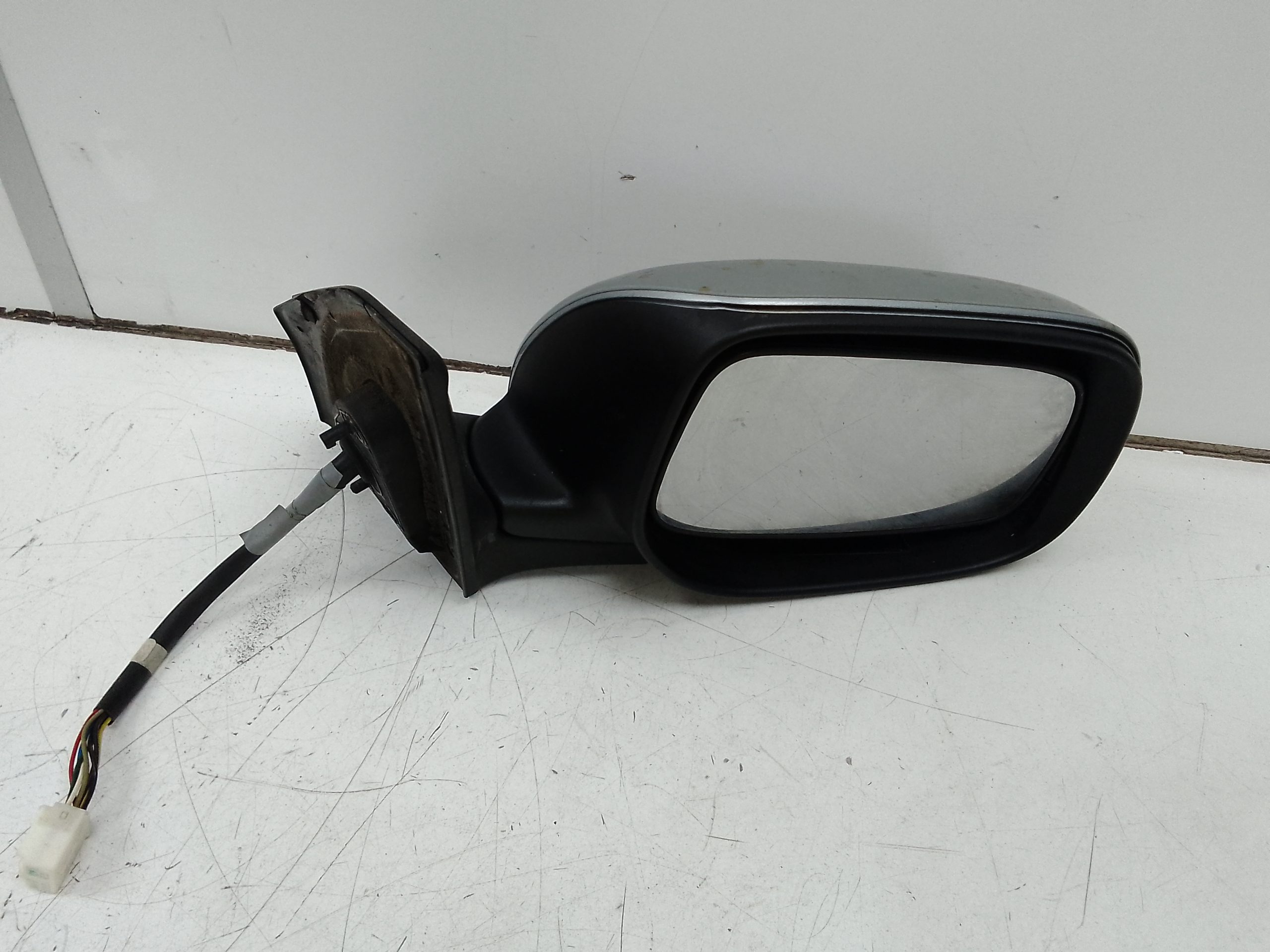 Retrovisor derecho toyota avensis berlina (t25)(2003->)