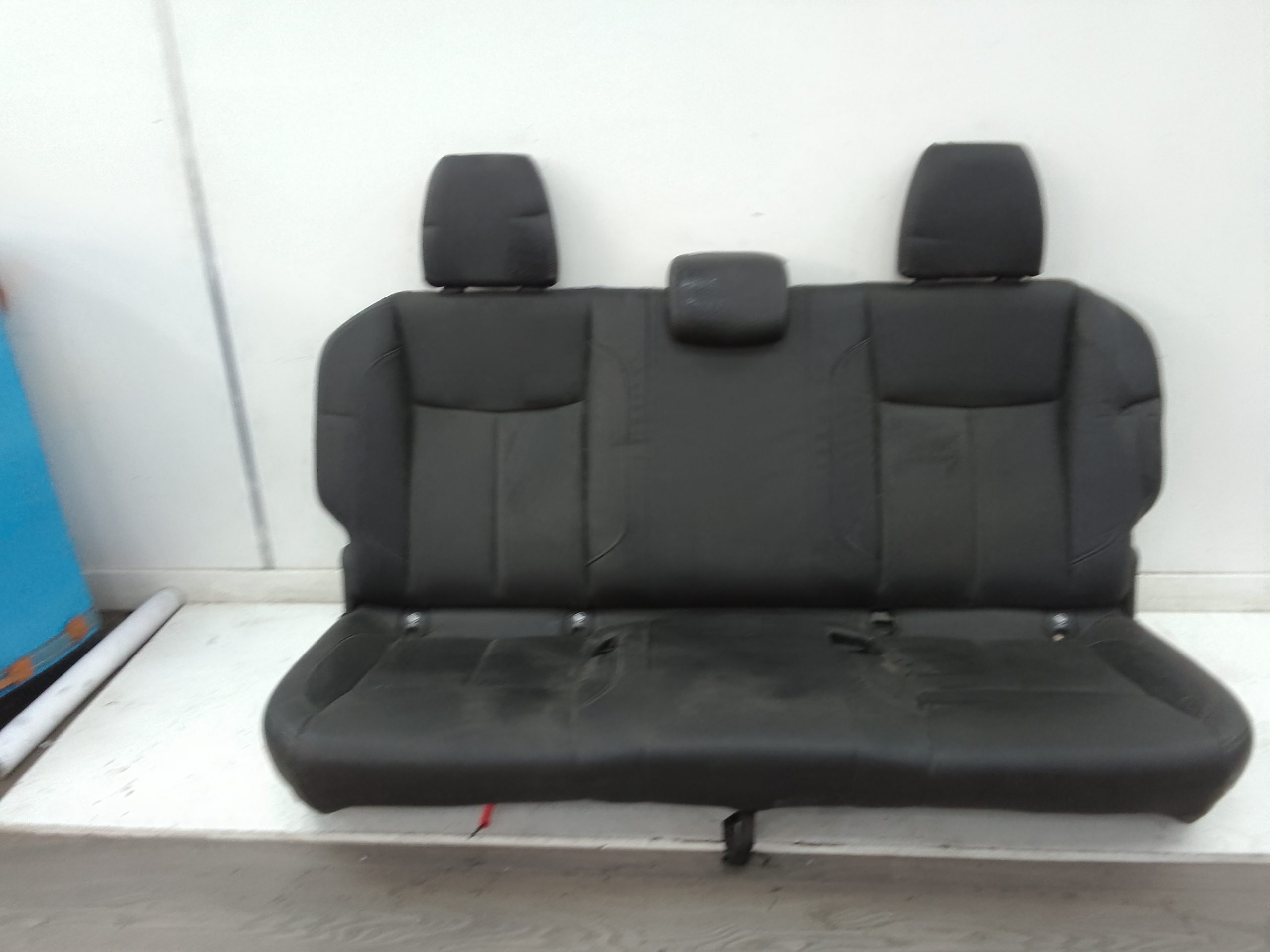 Asiento trasero nissan navara np300 pick-up (d23m)(12.2015->)