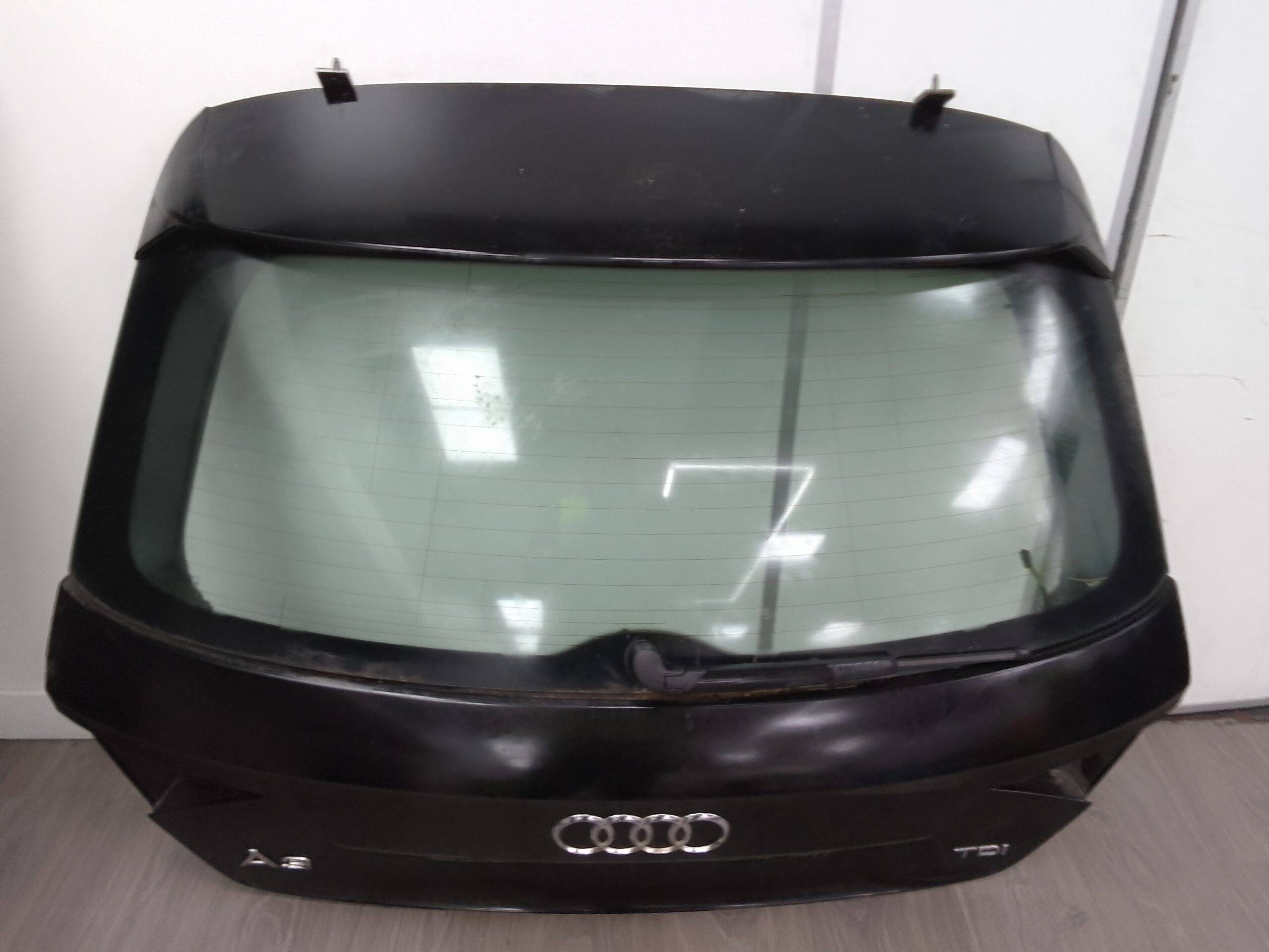 Porton trasero audi a3 sportback (8va)(09.2012->)