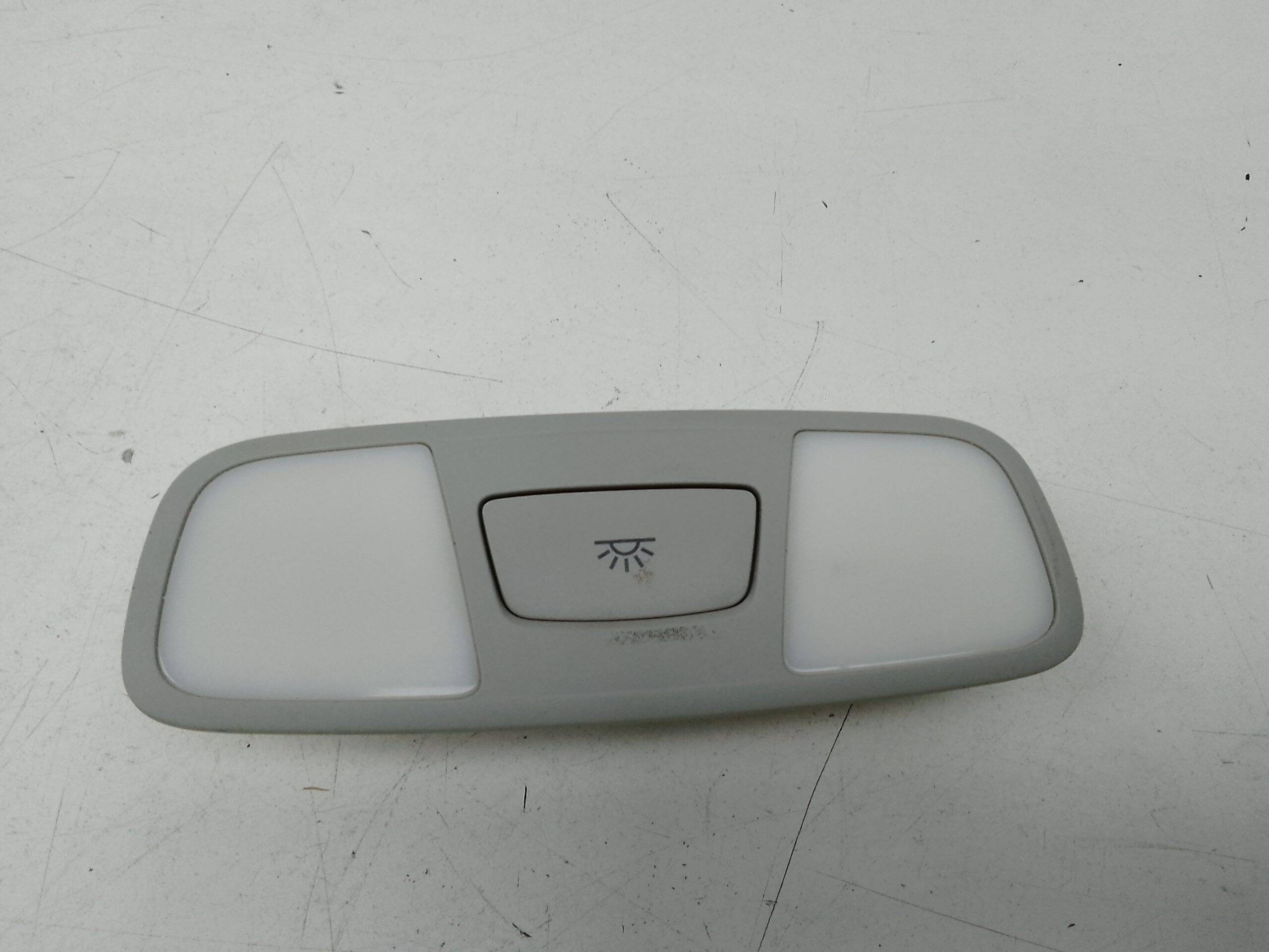 Luz interior audi a3 sportback (8va)(09.2012->)