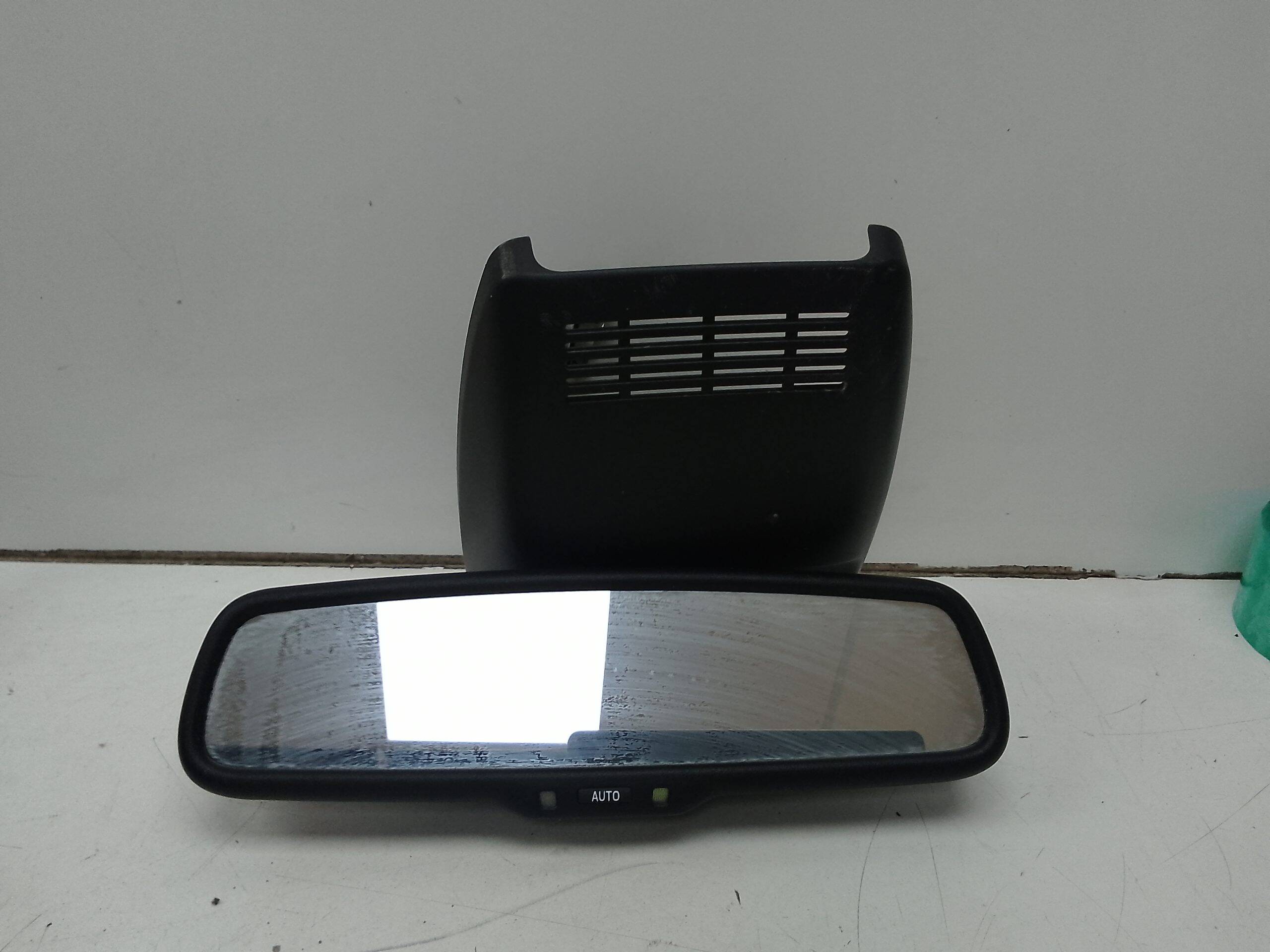 Retrovisor central toyota auris (e18)(10.2012->)