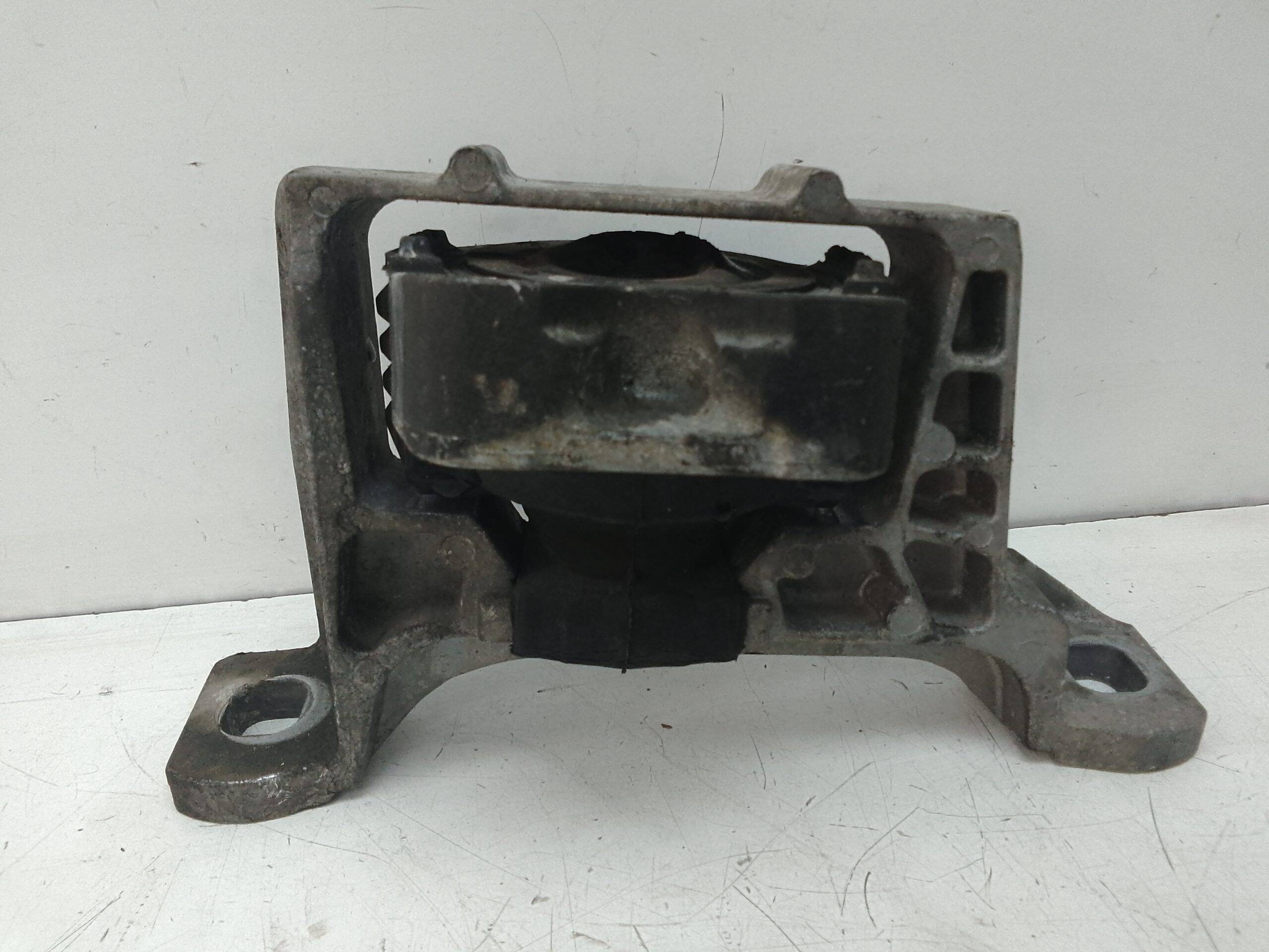 Soporte motor derecho volvo c30 (09.2006->)