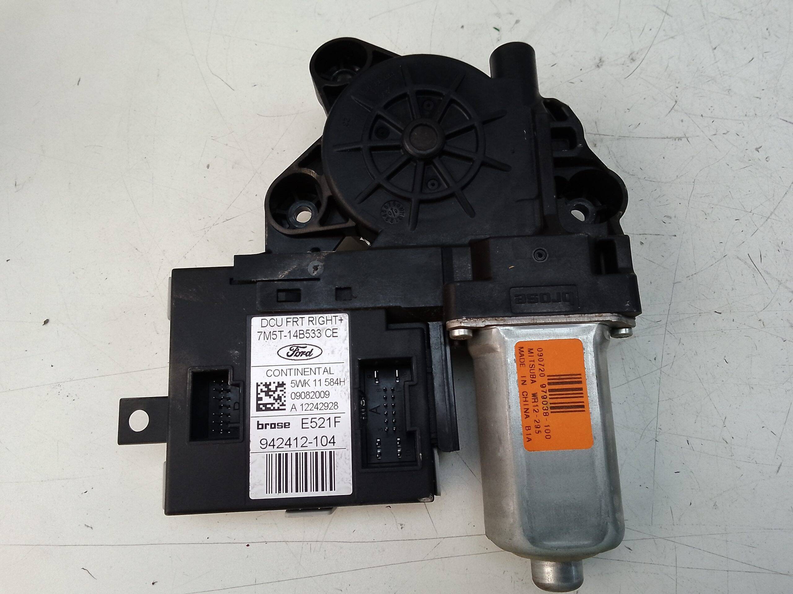 Motor elevalunas delantero derecho ford kuga (cbv)(2008->)