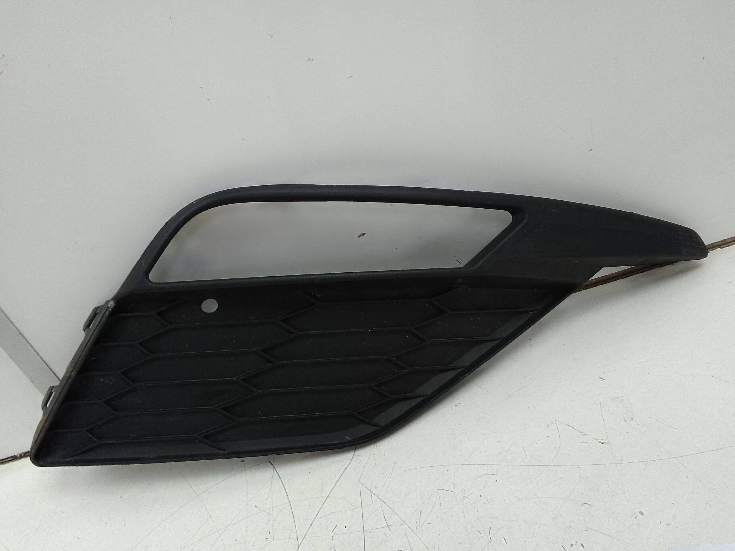 Rejilla paragolpes izquierda seat leon (5f1)(09.2012->)