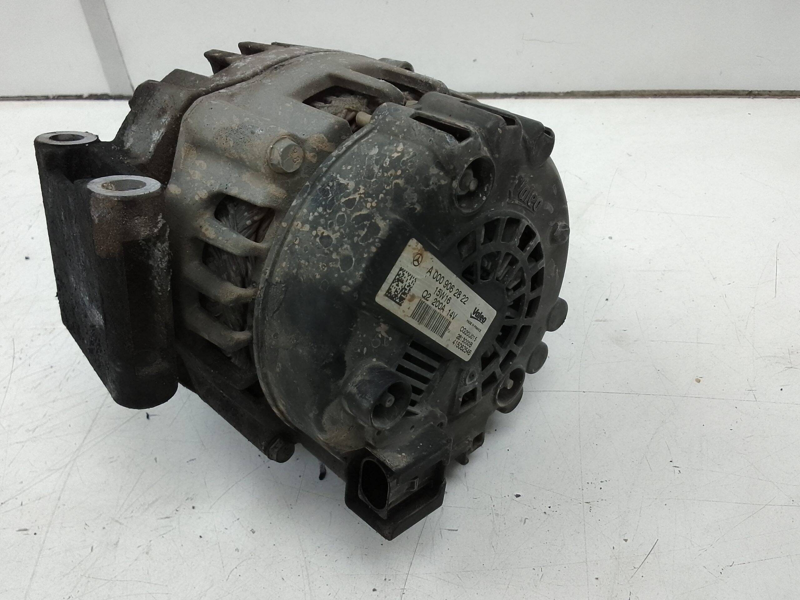 Alternador mercedes-benz v -clase combi (447)(01.2014->)