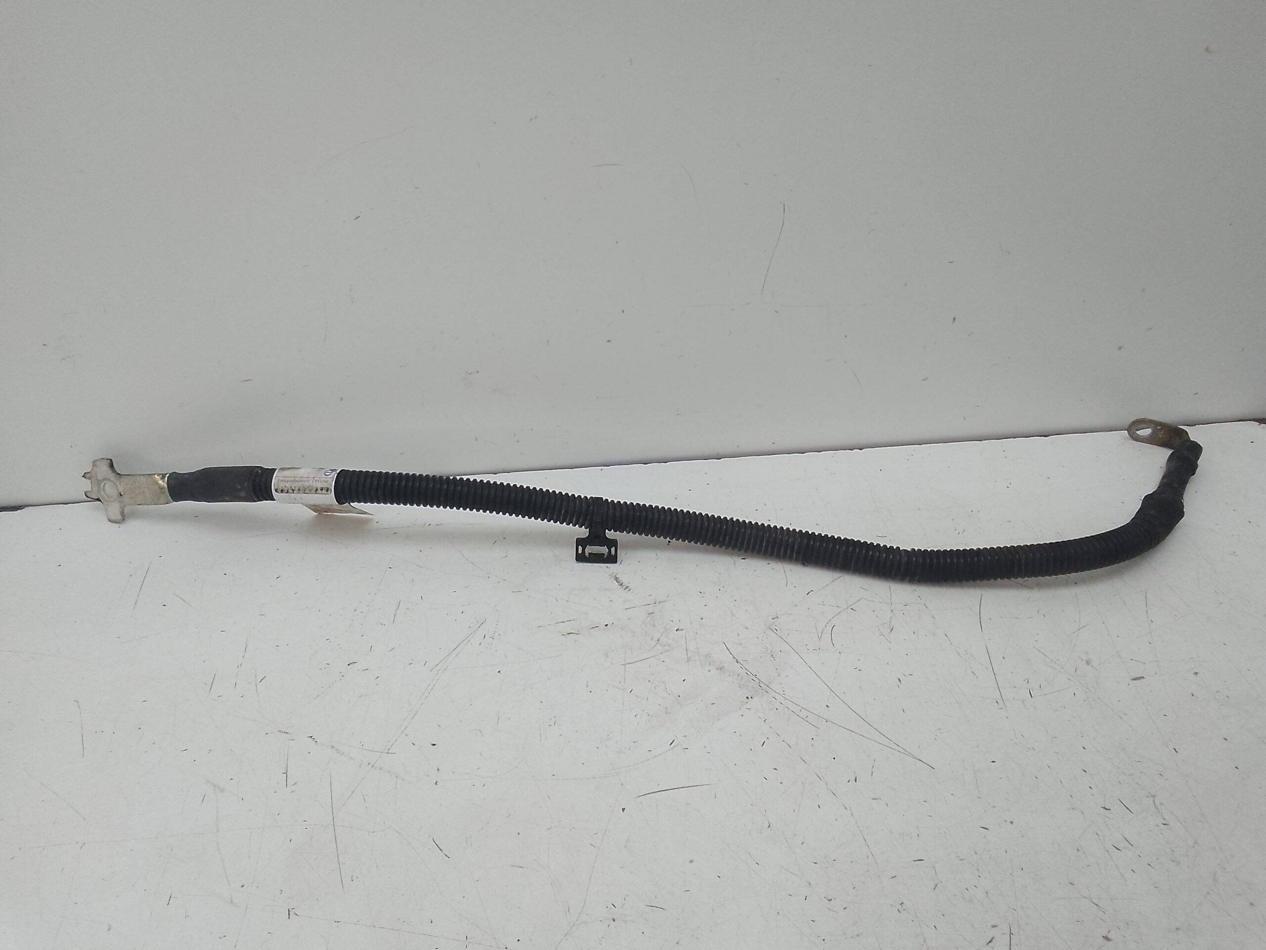 Cable negativo mercedes-benz v -clase combi (447)(01.2014->)