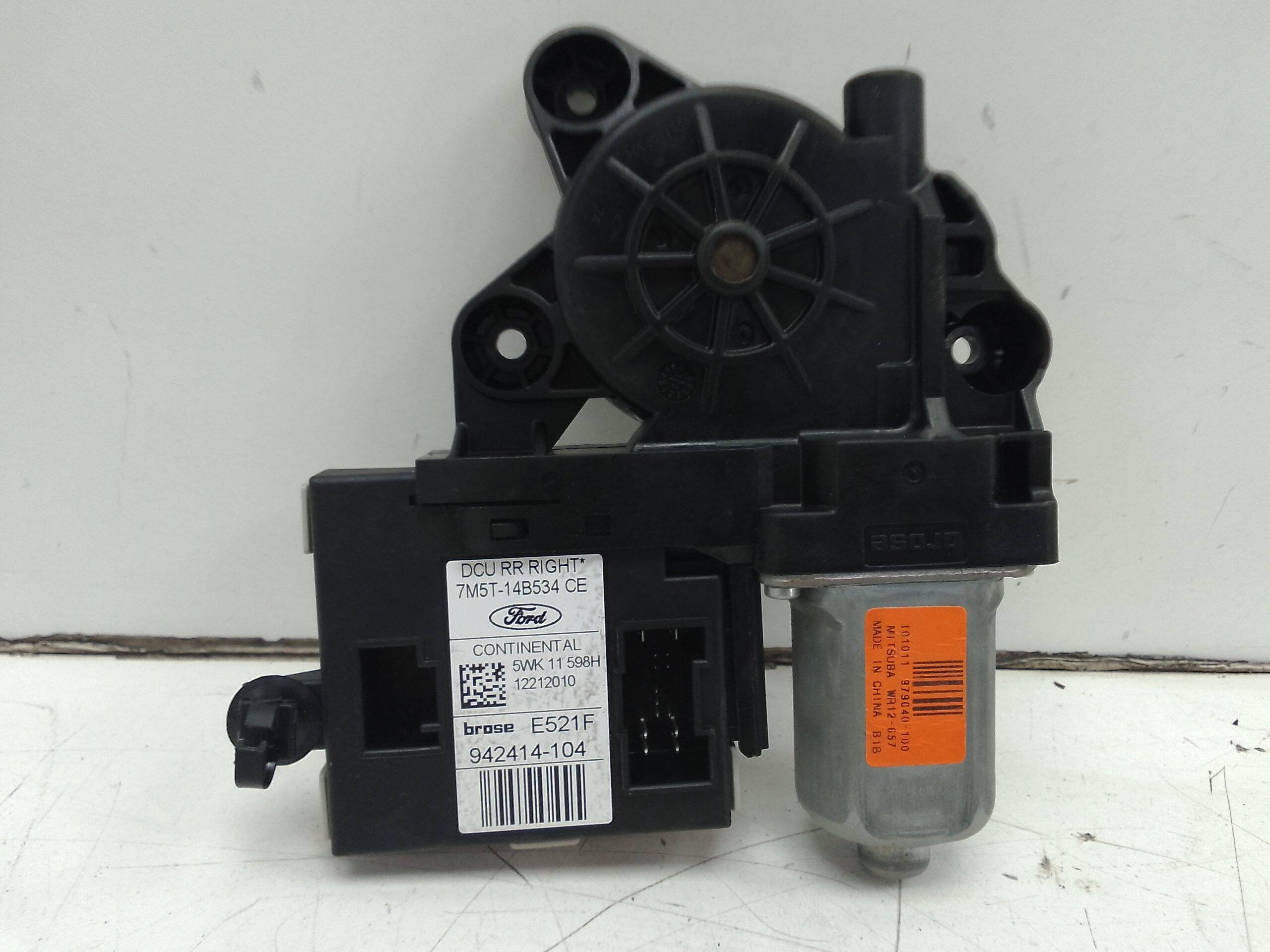 Motor elevalunas trasero derecho ford kuga (cbv)(2008->)