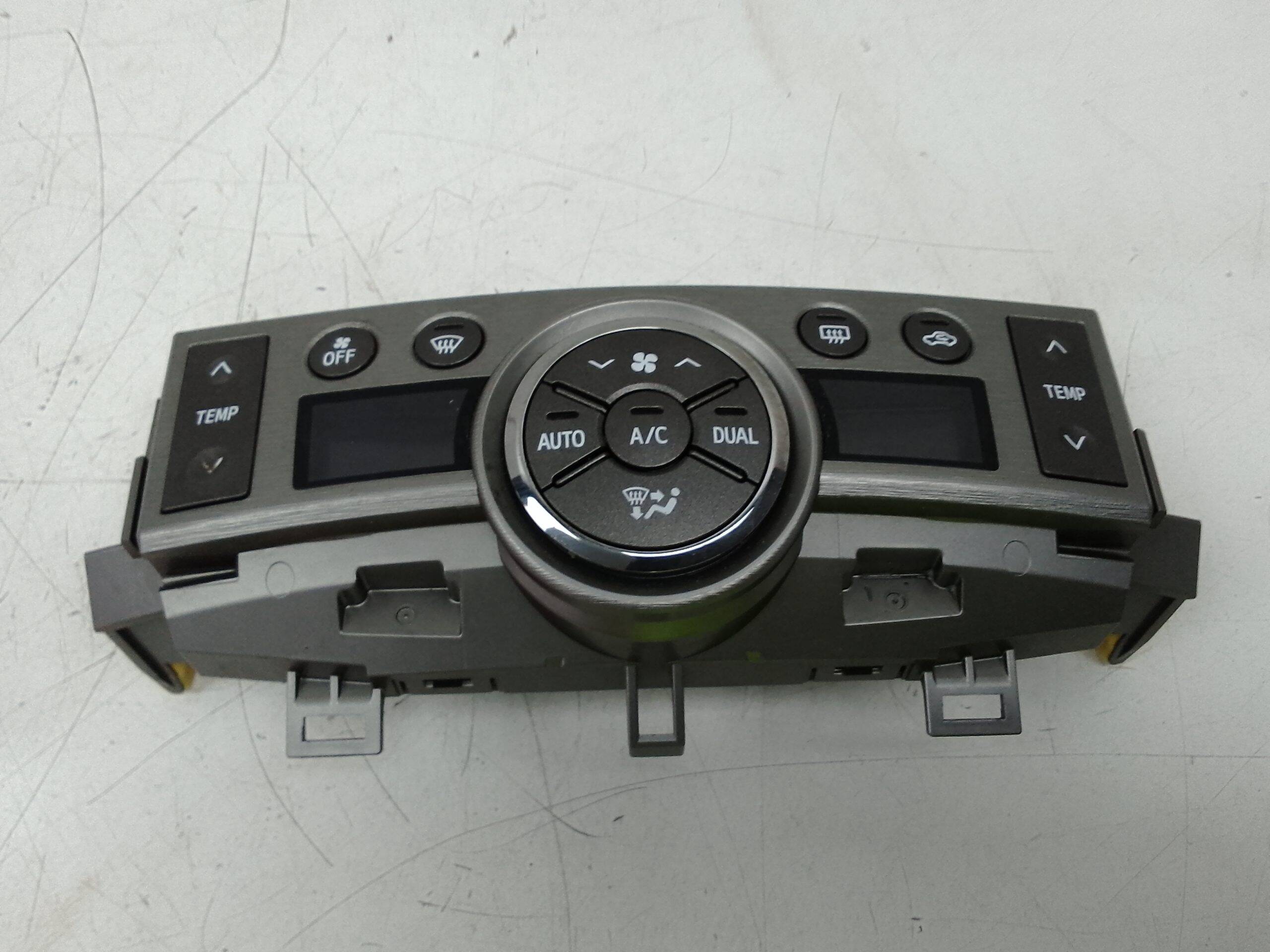 Mando aire acondicionado toyota verso (aur2/zgr2)(2009->)