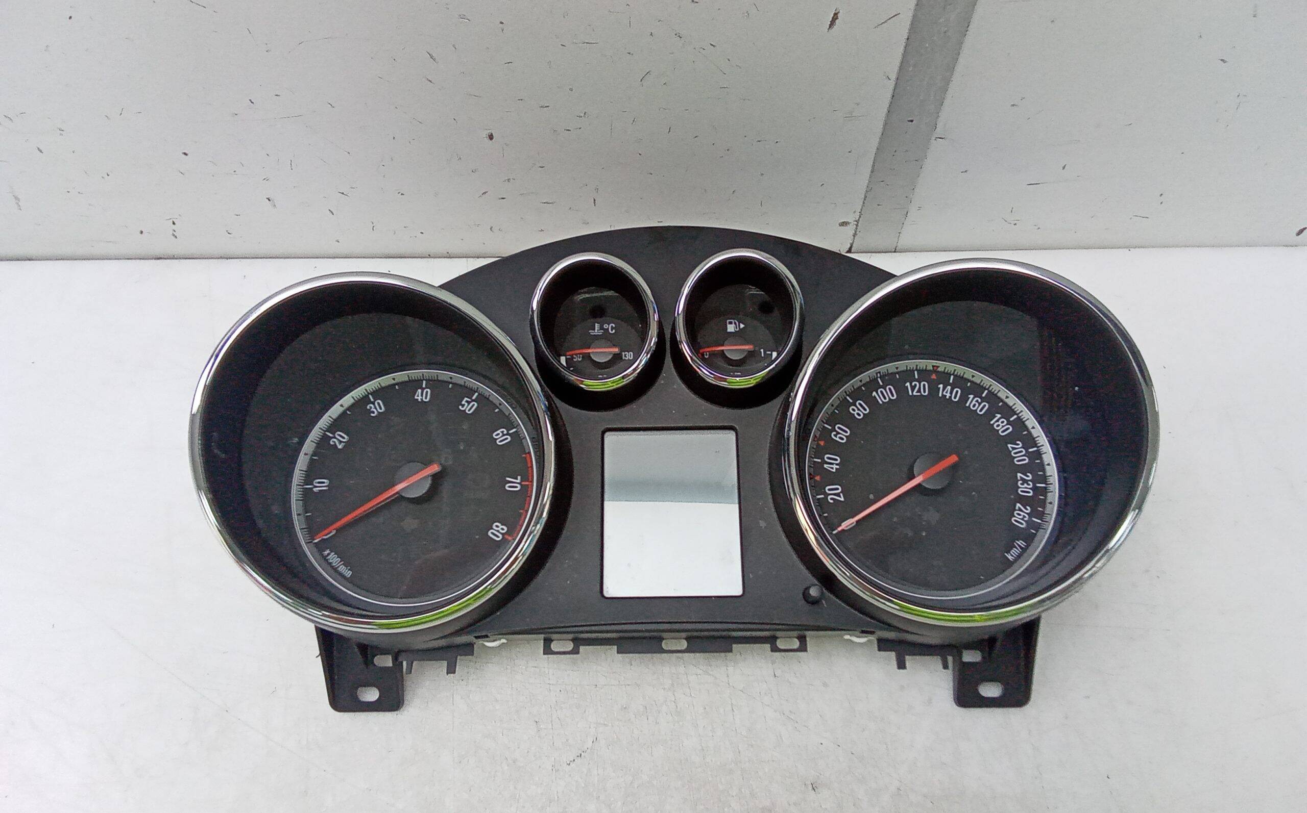 Cuadro de instrumentos opel astra j berlina 5p (12.2009->)