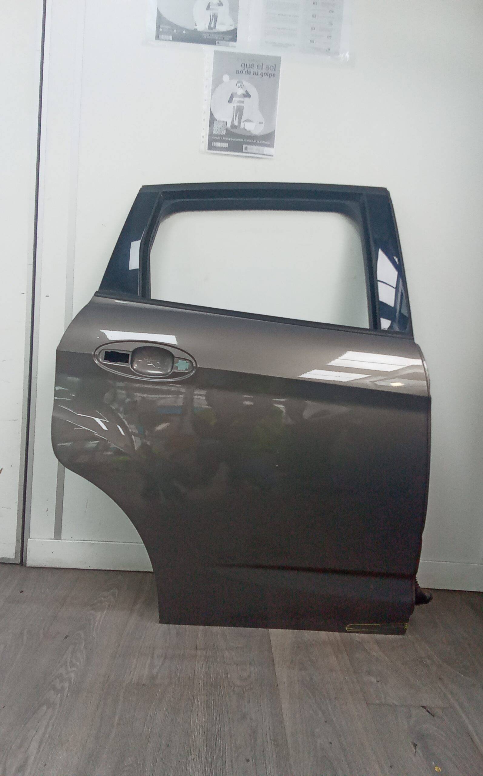 Puerta trasera derecha ford c-max (ceu)(2015->)