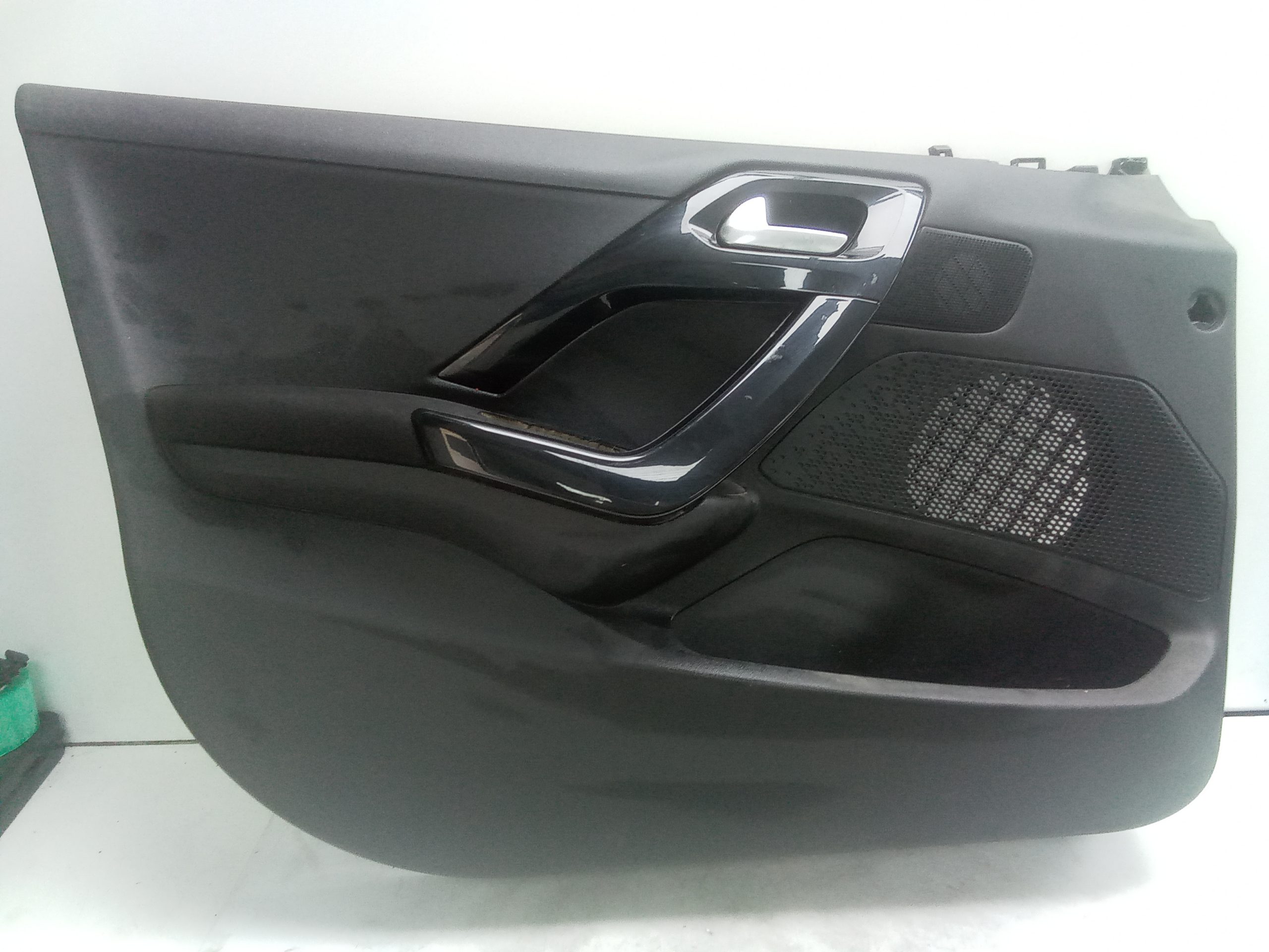 Guarnecido puerta delantera izquierda peugeot 208 (01.2012->)