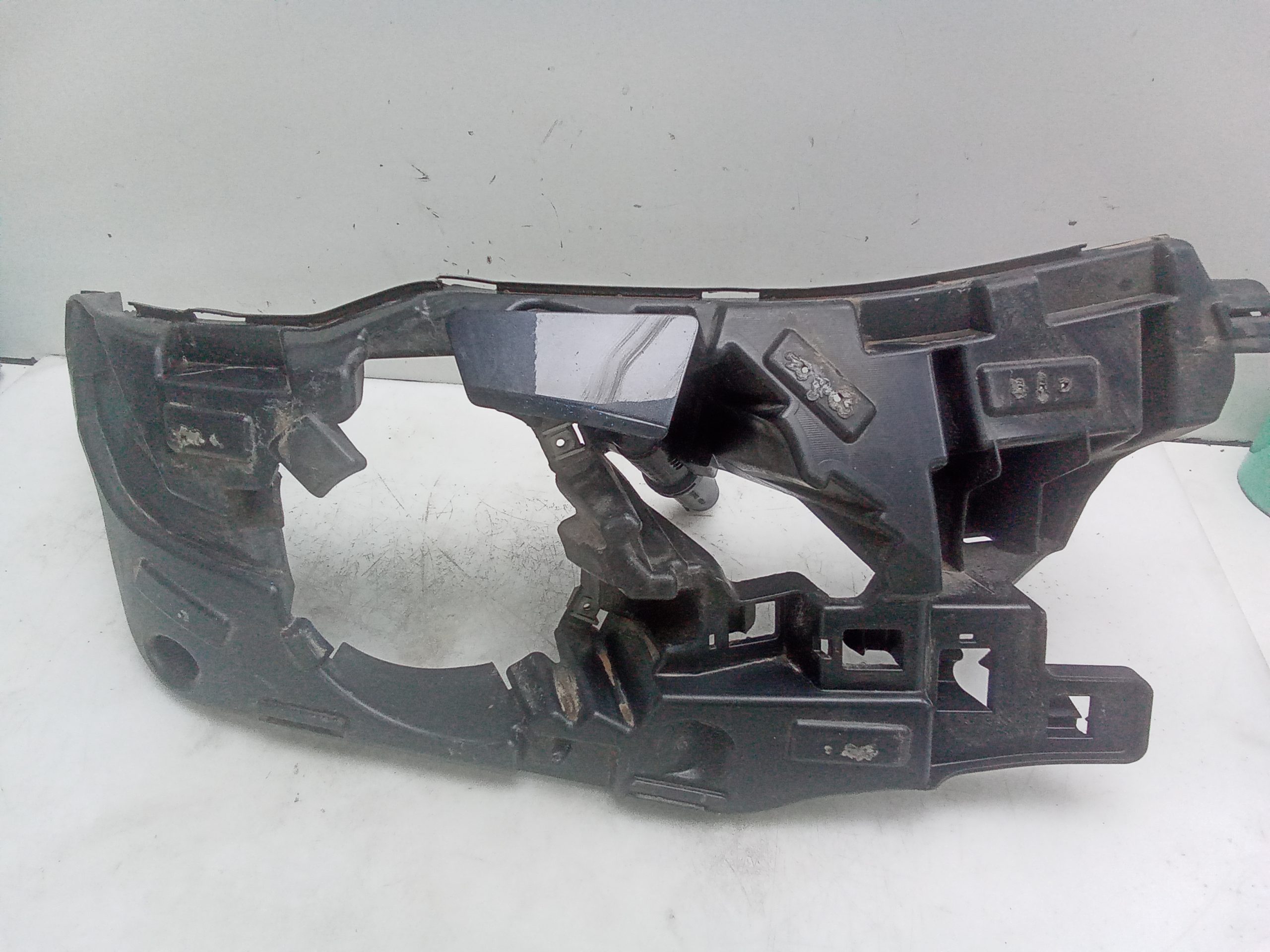 Soporte / guia paragolpe delantero bmw serie x4 (f26)(2014->)