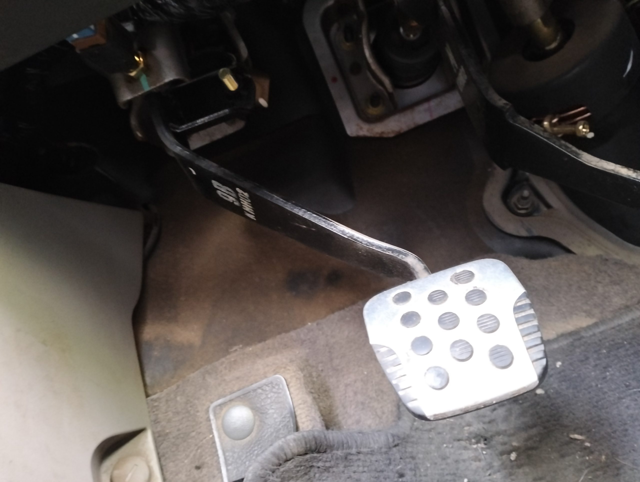 Pedal embrague nissan x-trail (t30)(06.2001->)