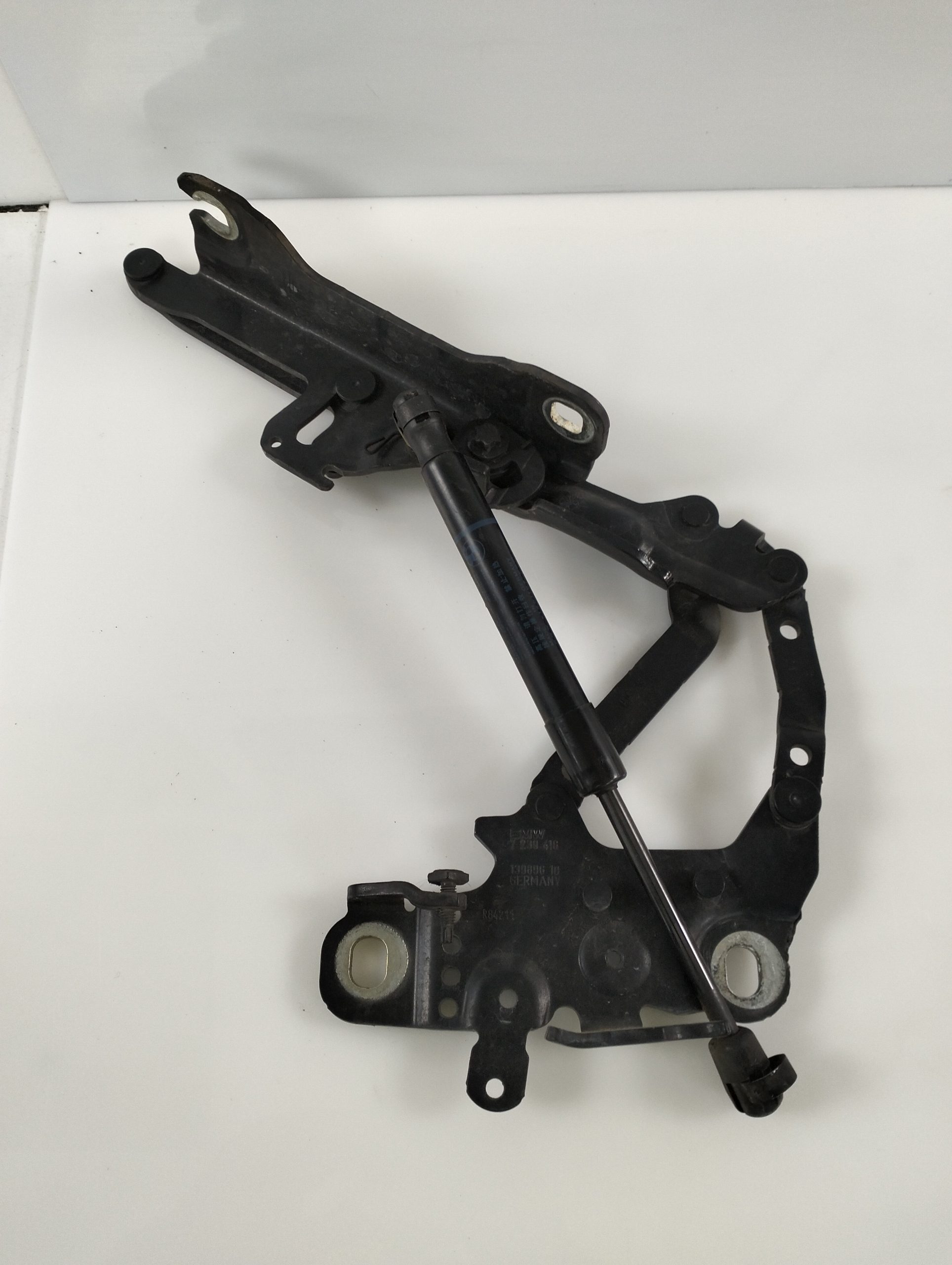 Bisagra capo izquierda bmw serie 1 berlina 5p (f20)(2011->)