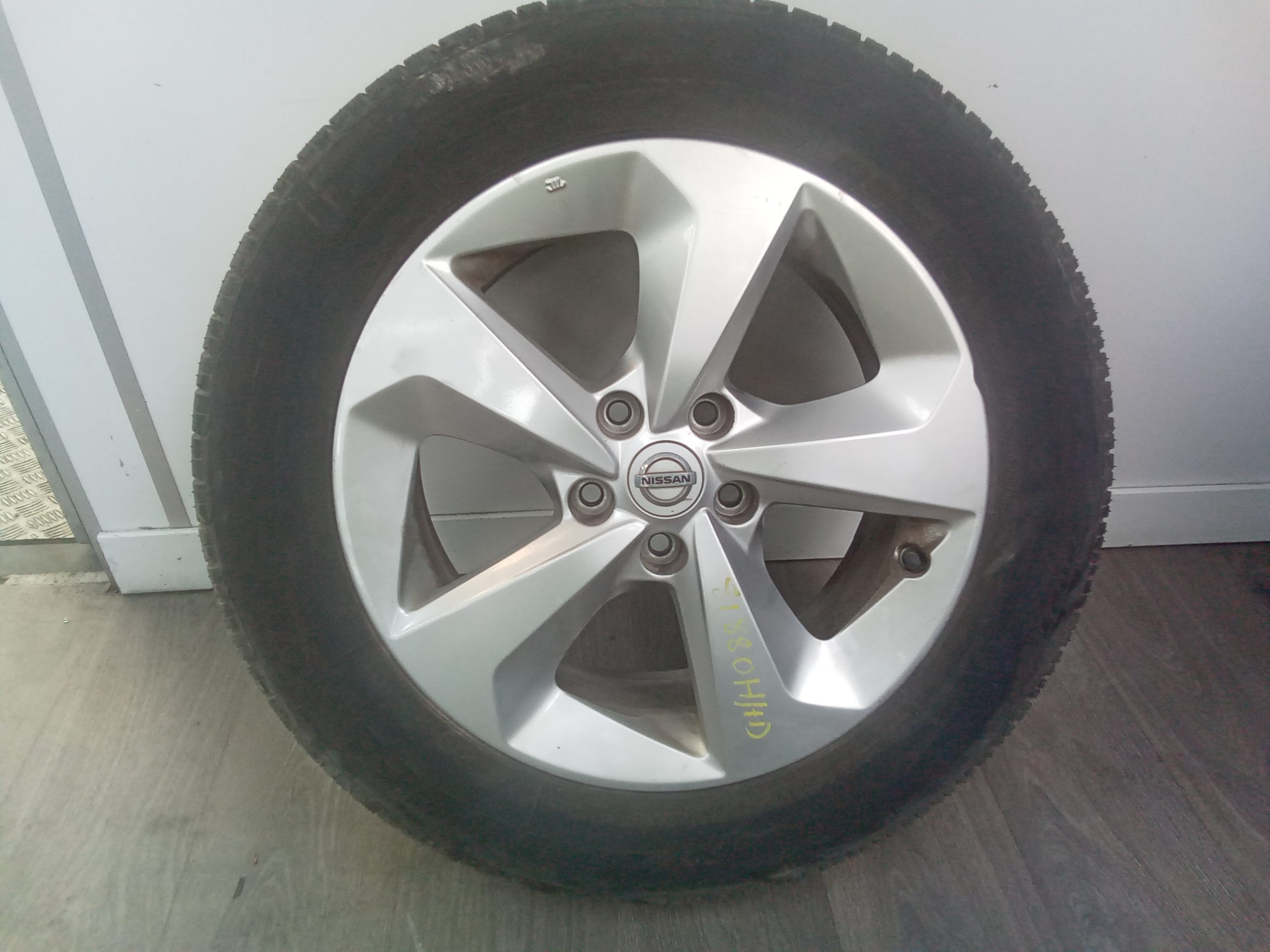 Llanta 17 nissan qashqai ii (j11e)(2013->)