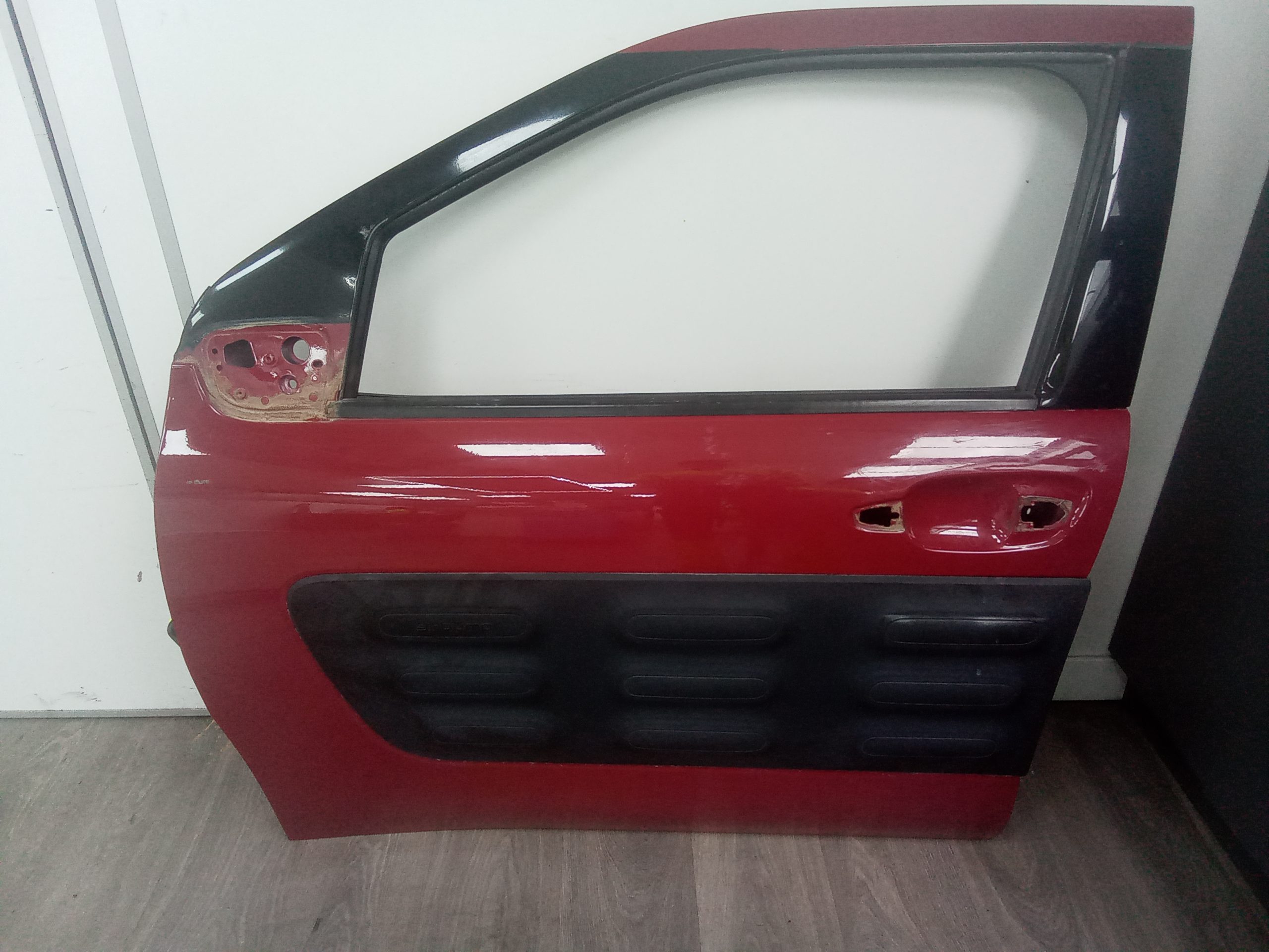 Puerta delantera izquierda citroen c4 cactus (2014->)