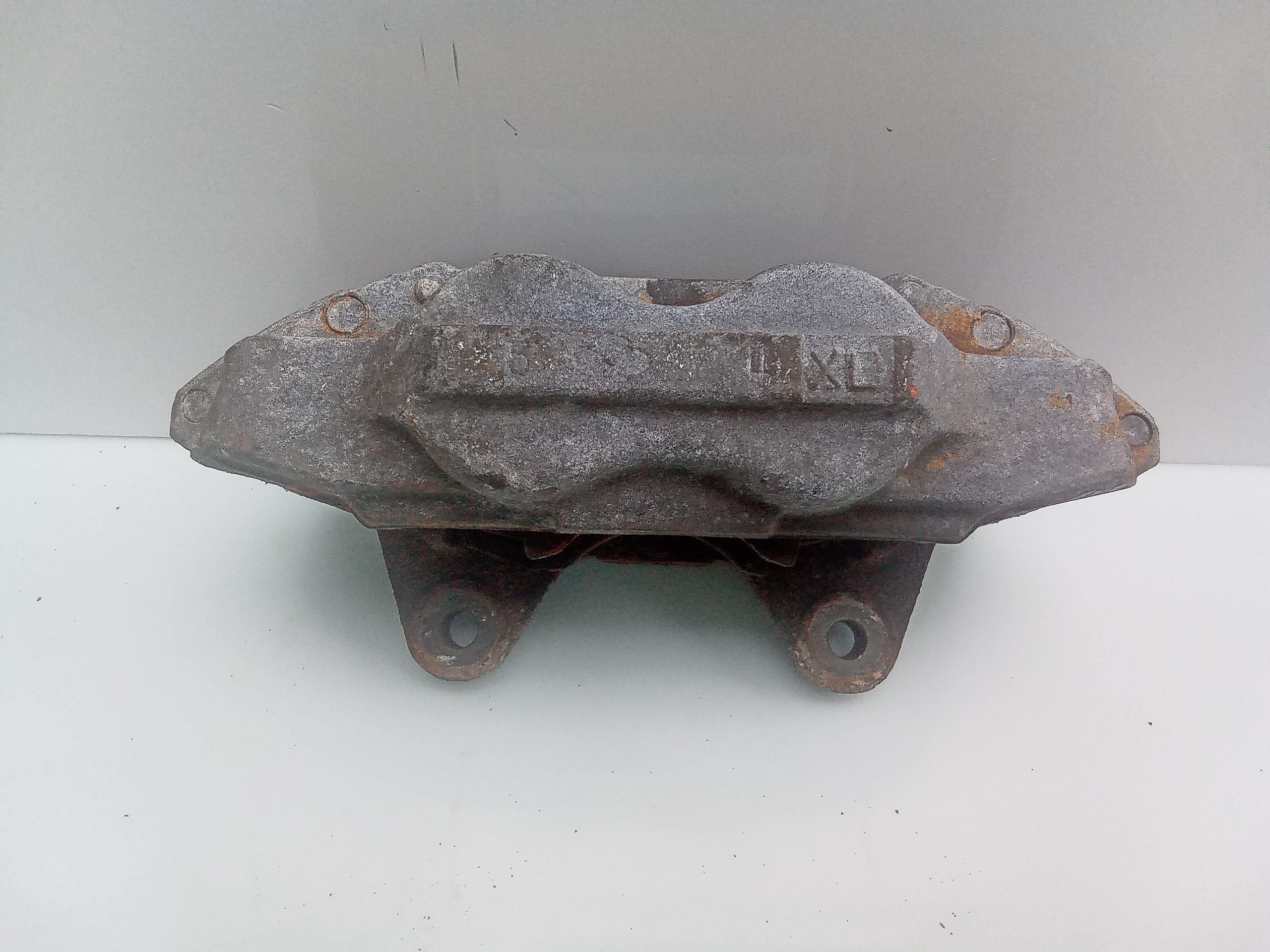 Pinza freno delantera izquierda toyota land cruiser (j12)(2003->)