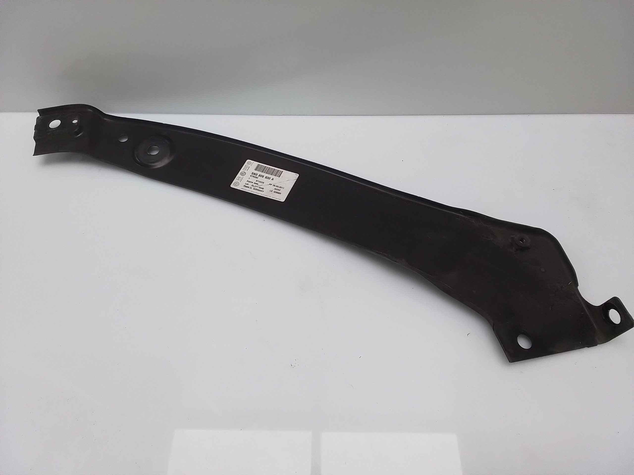 Soporte faro derecho volkswagen tiguan (5n1)(11.2007->)