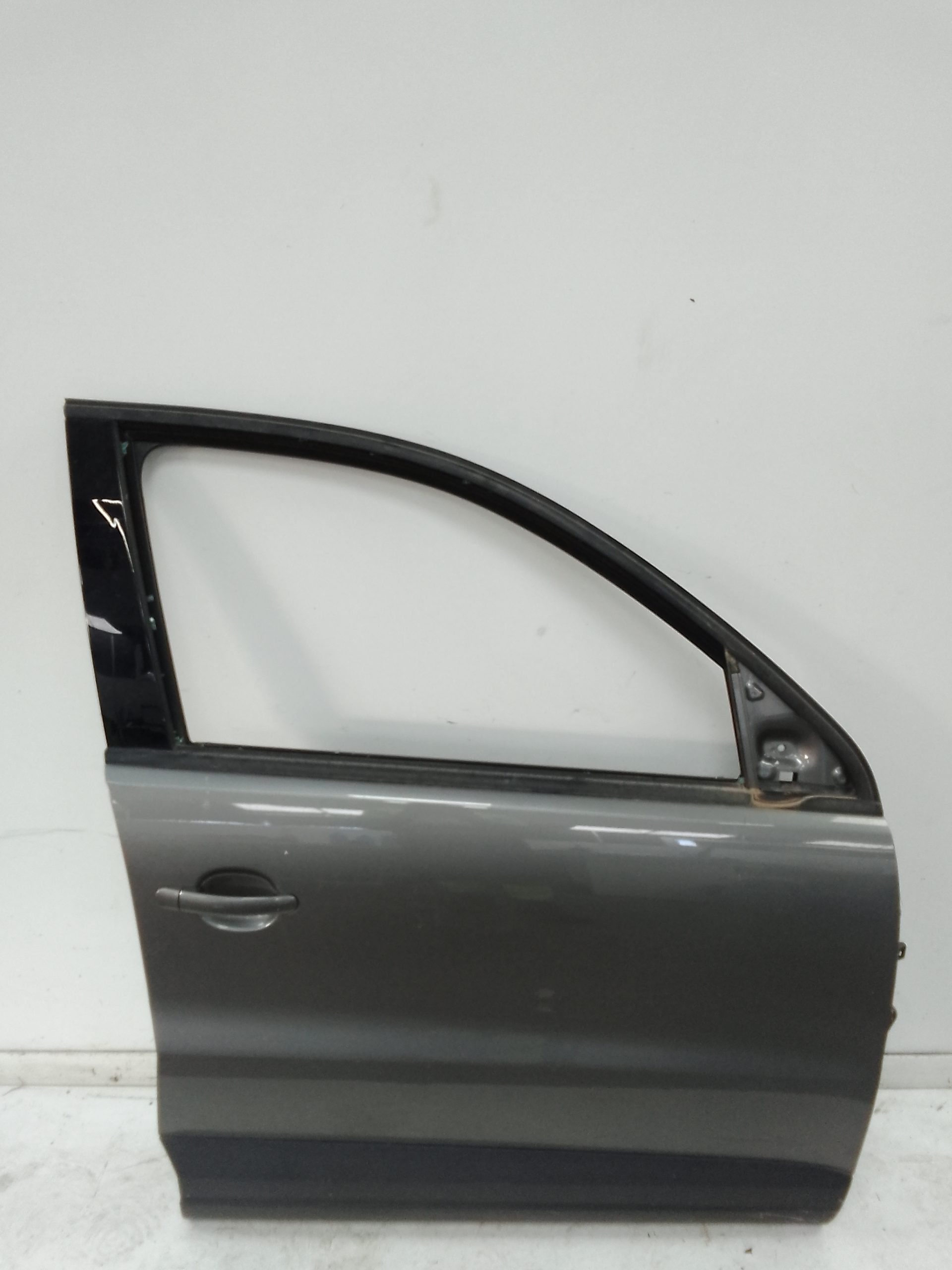 Puerta delantera derecha volkswagen tiguan (5n1)(11.2007->)