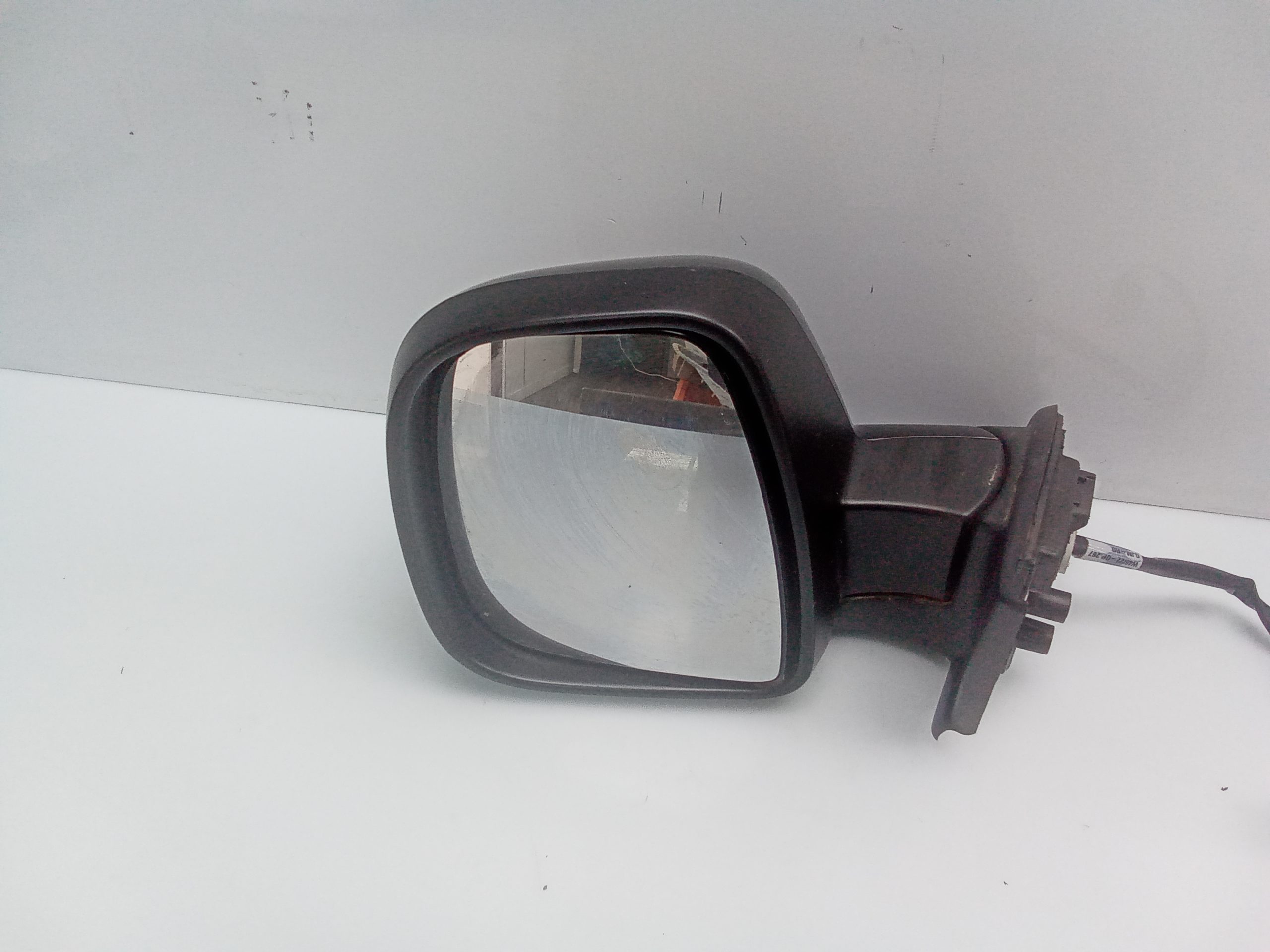 Retrovisor izquierdo fiat fiat doblo 2021>)